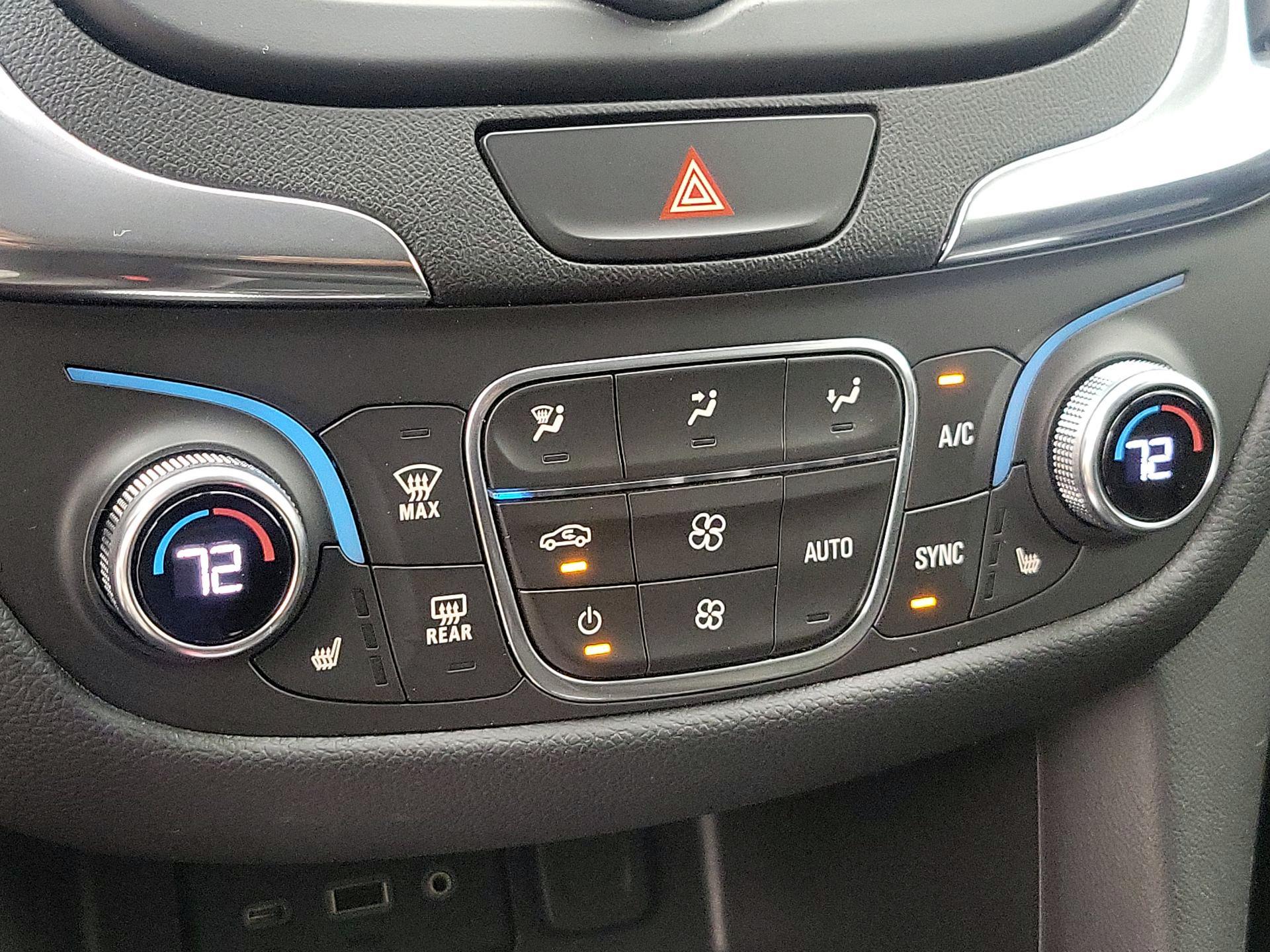 Thumbnail: 2019 Chevrolet Equinox - 16