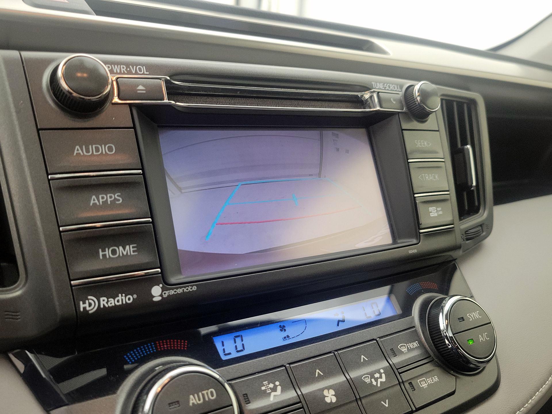 Thumbnail: 2015 Toyota RAV4 - 15