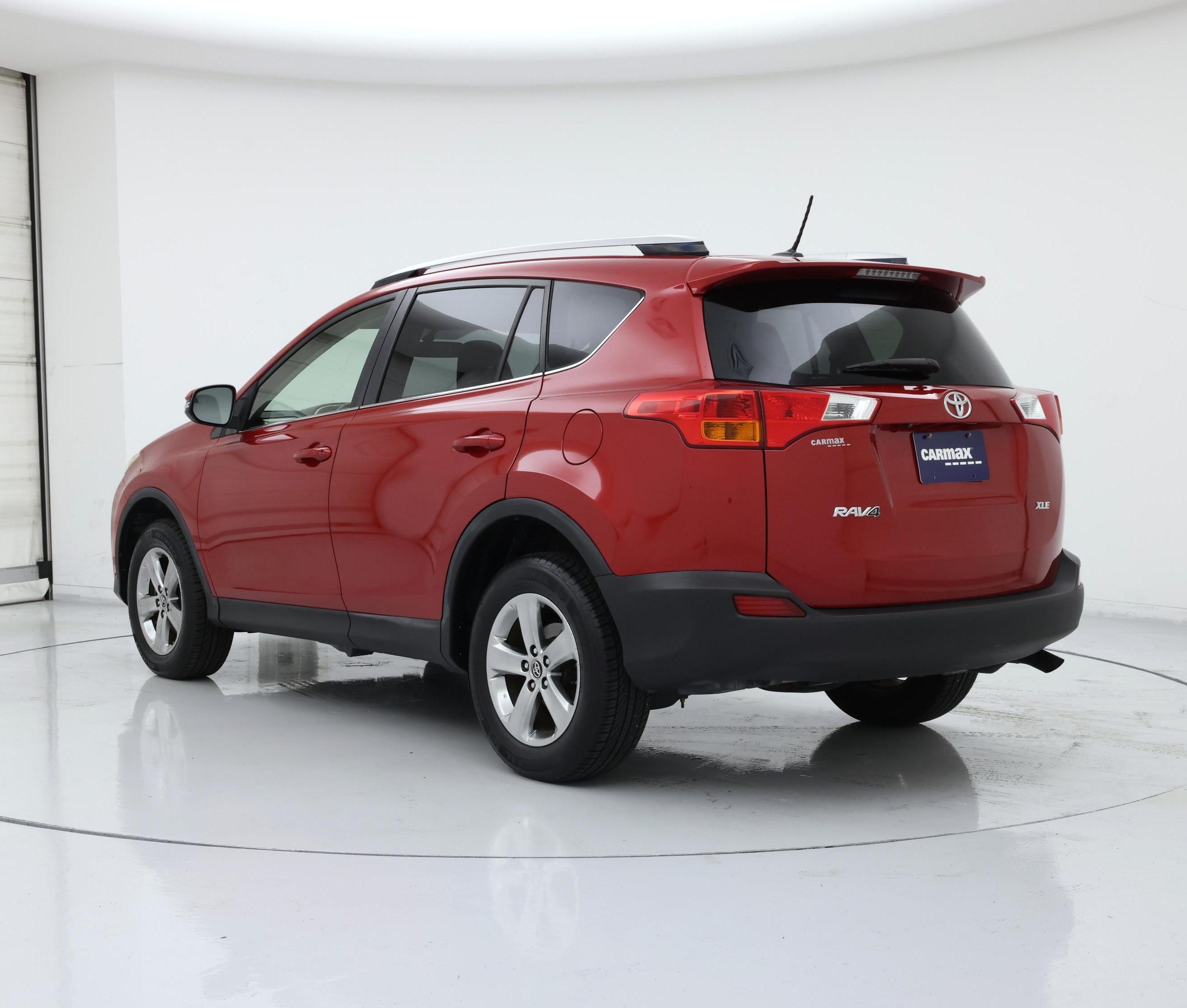 Thumbnail: 2015 Toyota RAV4 - 2