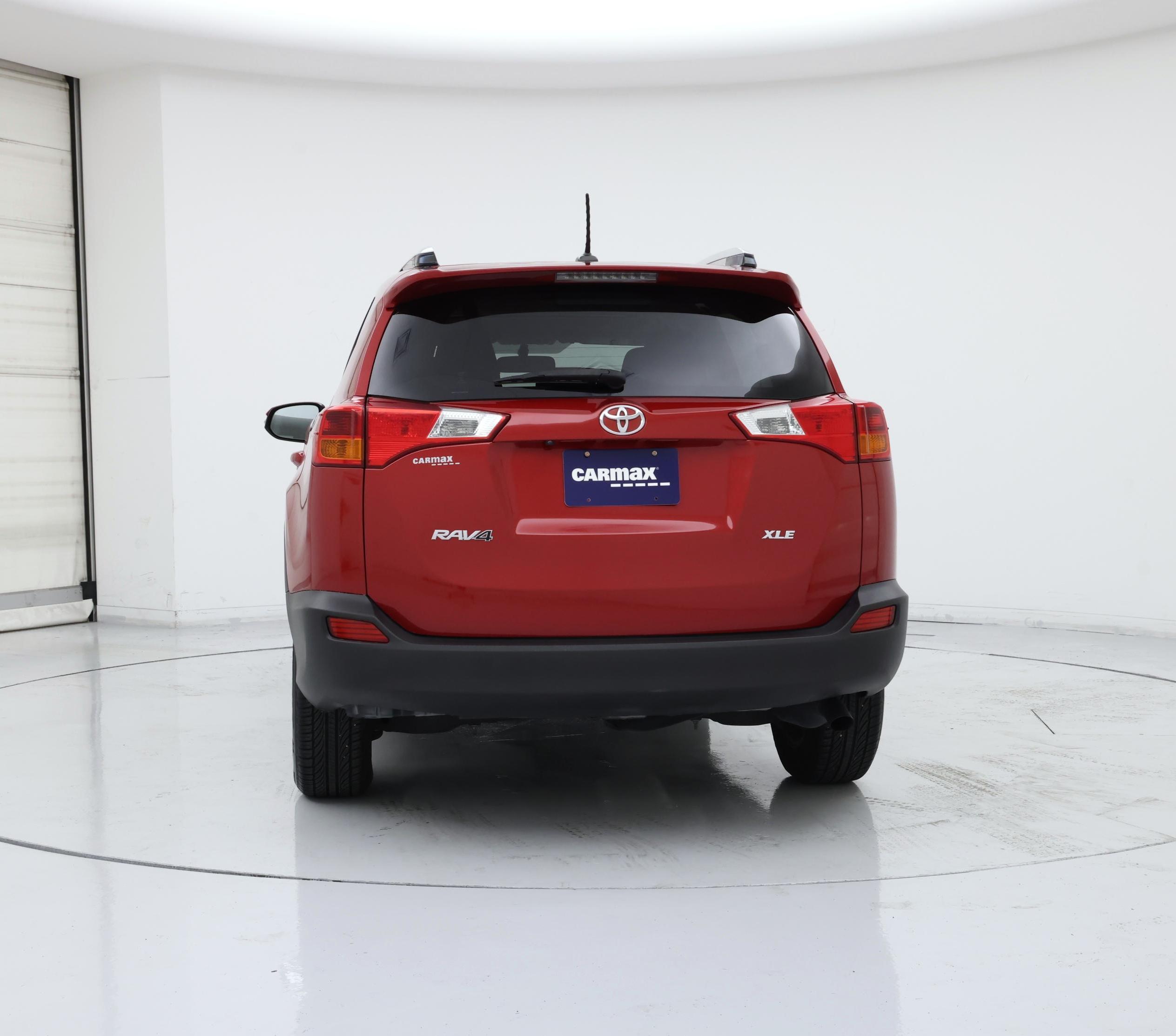 Thumbnail: 2015 Toyota RAV4 - 6