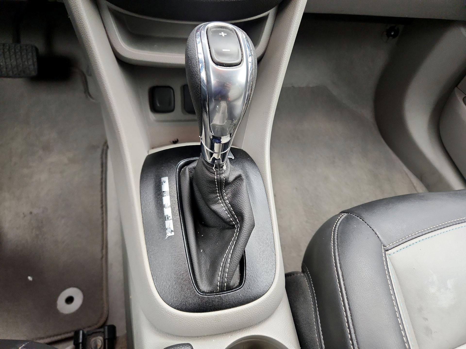 Thumbnail: 2015 Buick Encore - 17