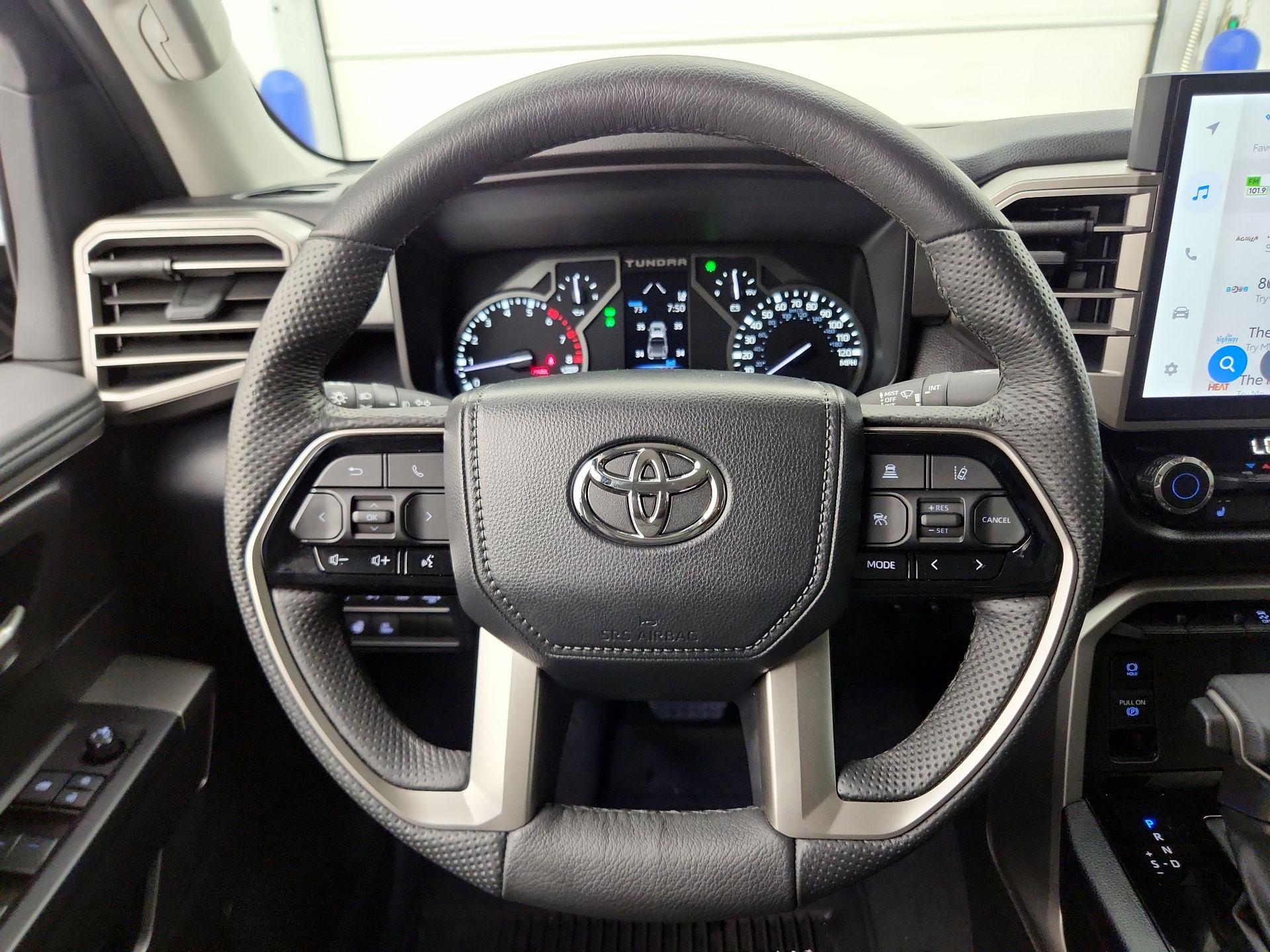 Thumbnail: 2024 Toyota Tundra - 10