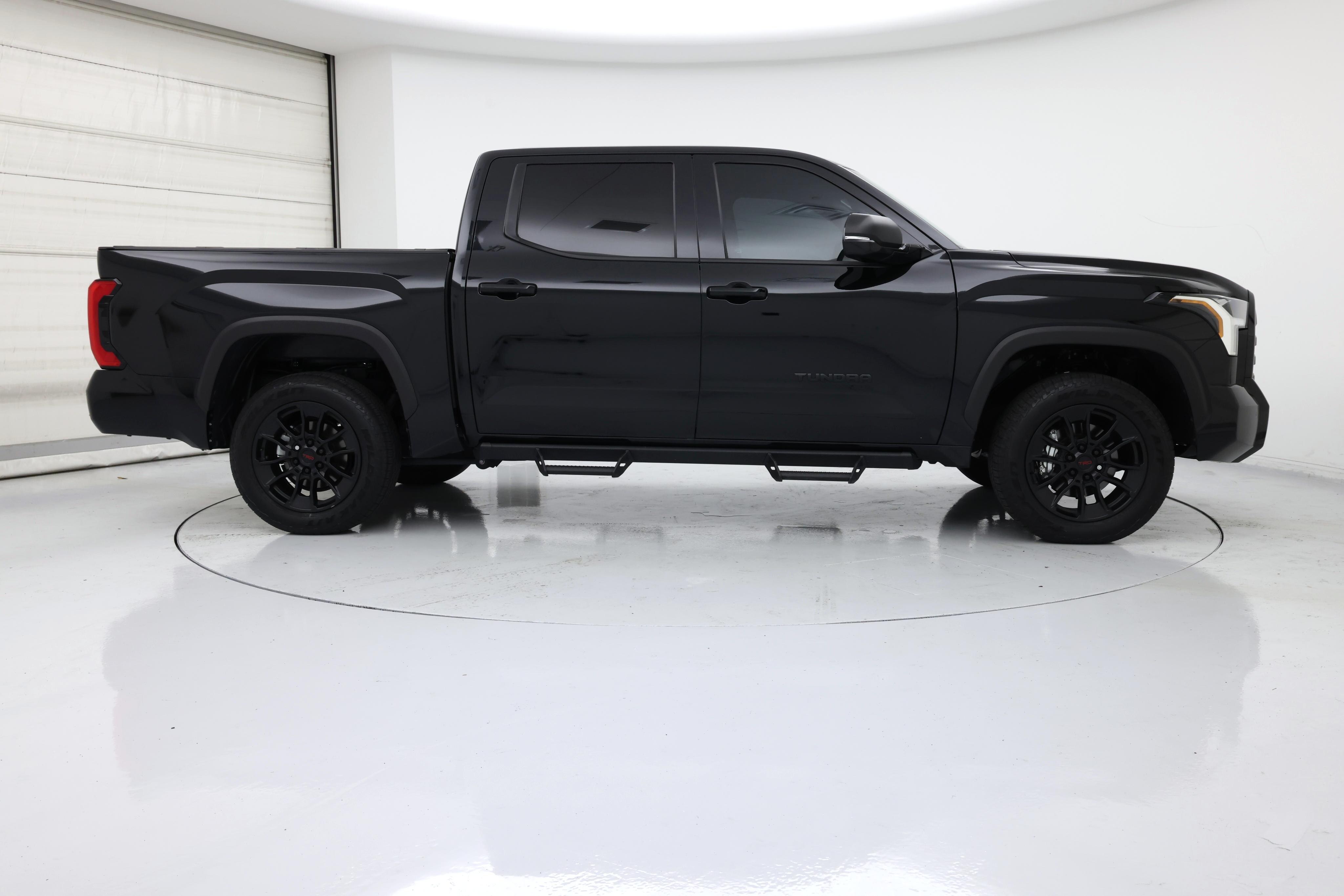 Thumbnail: 2024 Toyota Tundra - 7