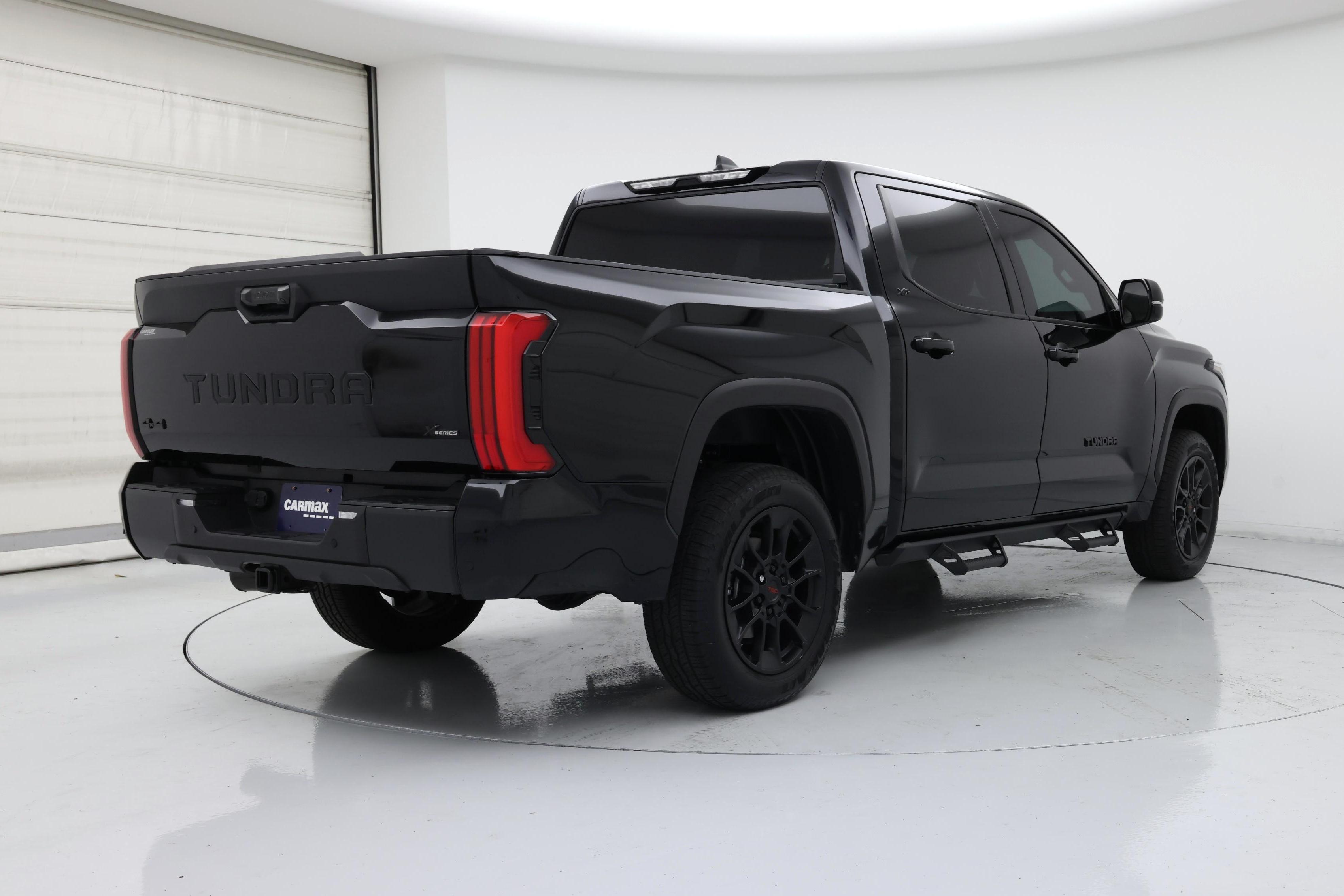 Thumbnail: 2024 Toyota Tundra - 8