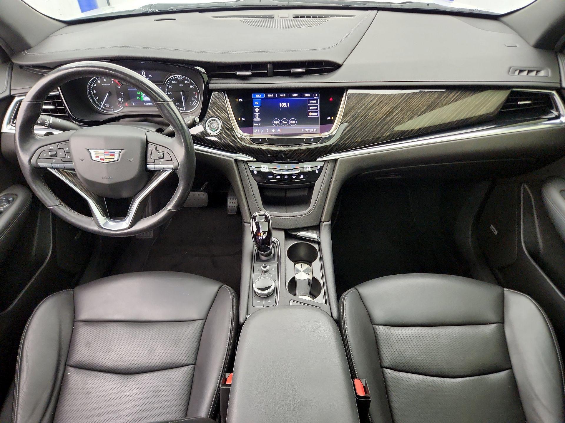 Thumbnail: 2022 Cadillac XT6 - 9