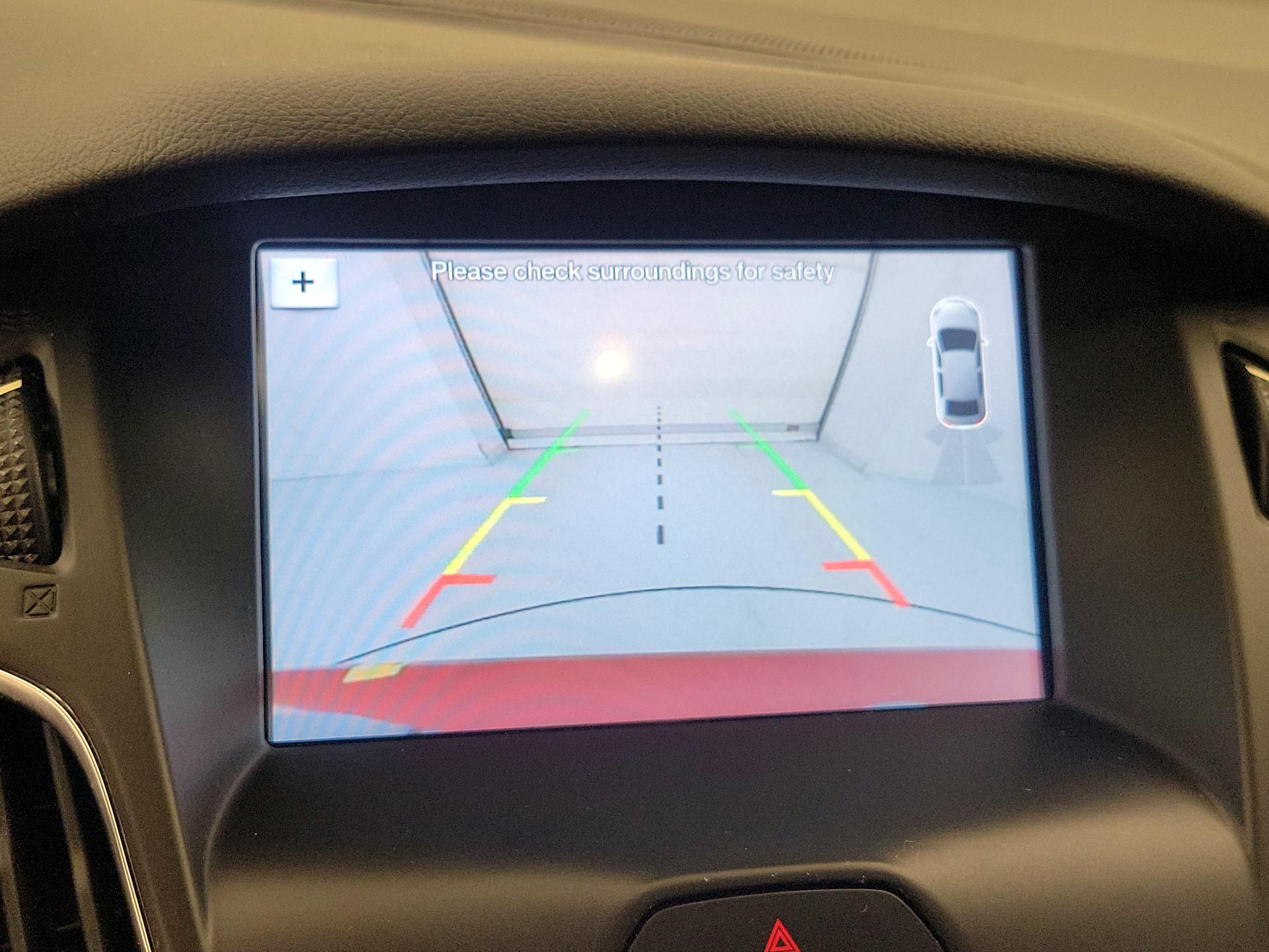 Thumbnail: 2017 Ford Focus - 14