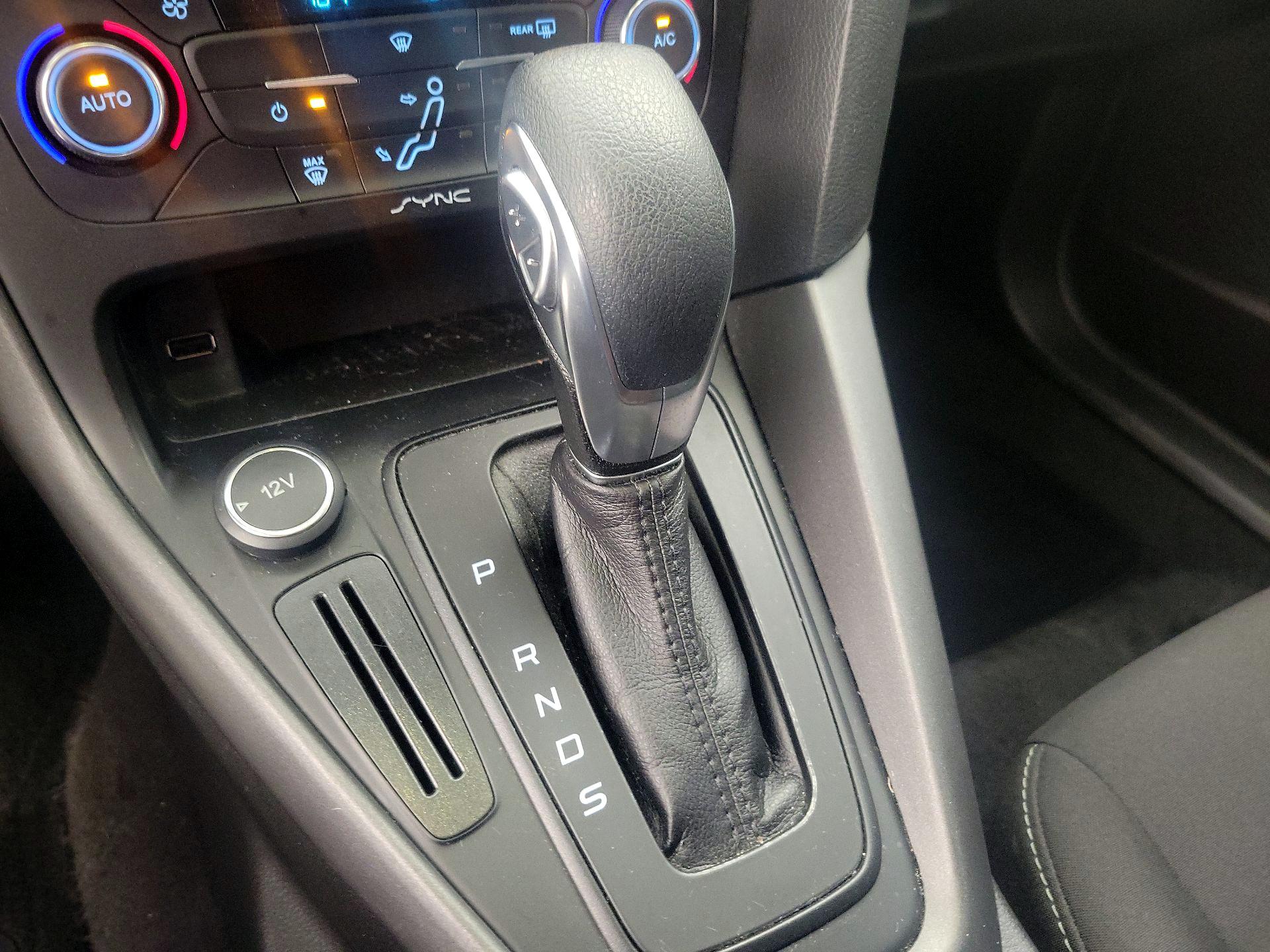 Thumbnail: 2017 Ford Focus - 17