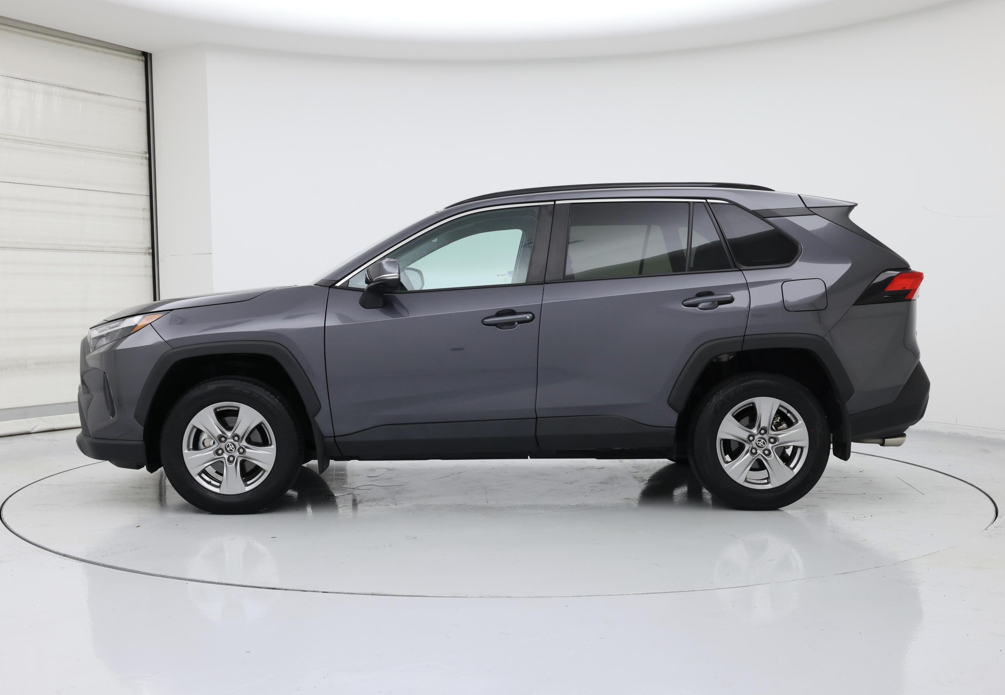 Thumbnail: 2024 Toyota RAV4 - 3