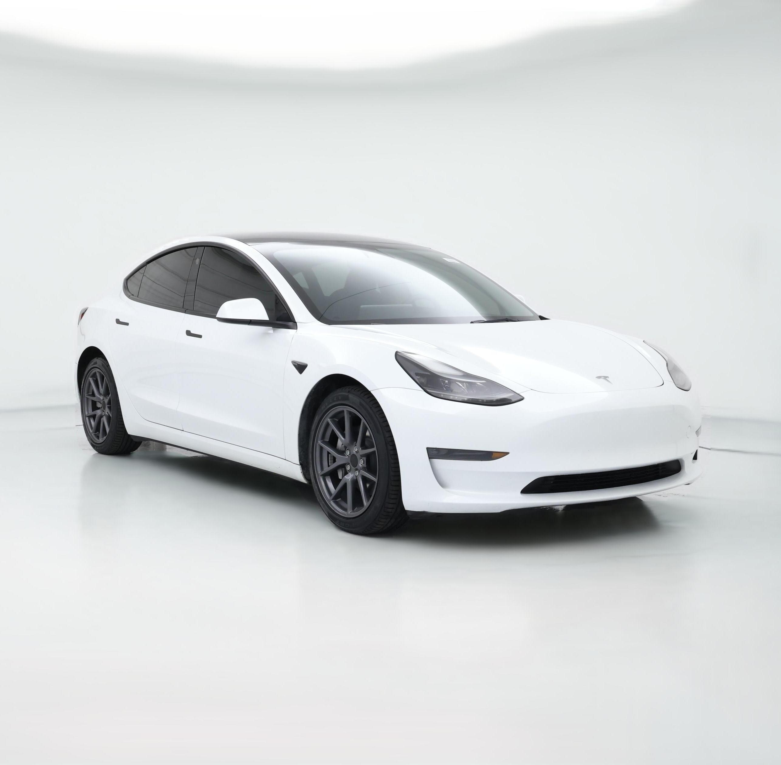 Thumbnail: 2023 Tesla Model 3 - 1