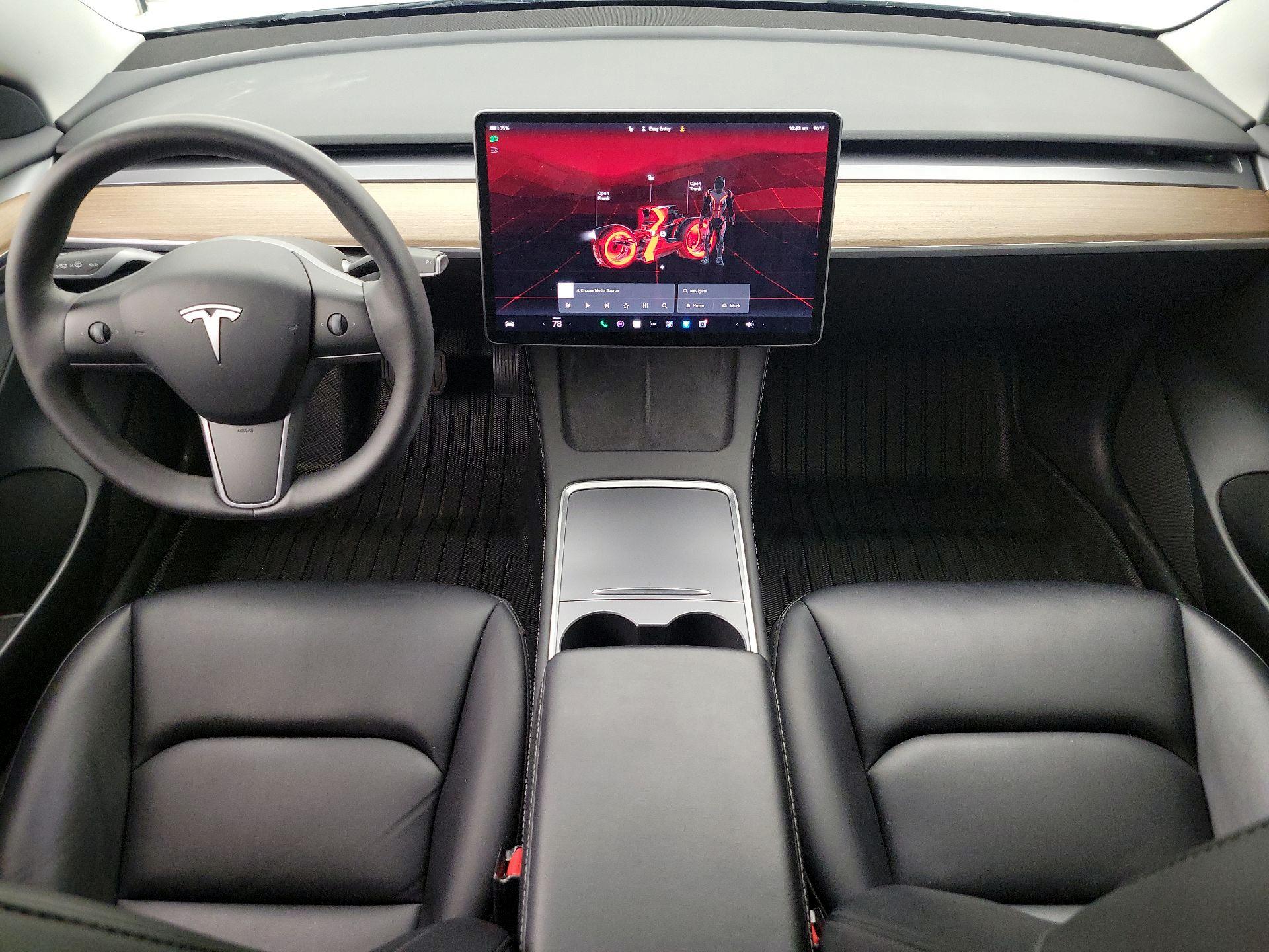 Thumbnail: 2023 Tesla Model 3 - 9