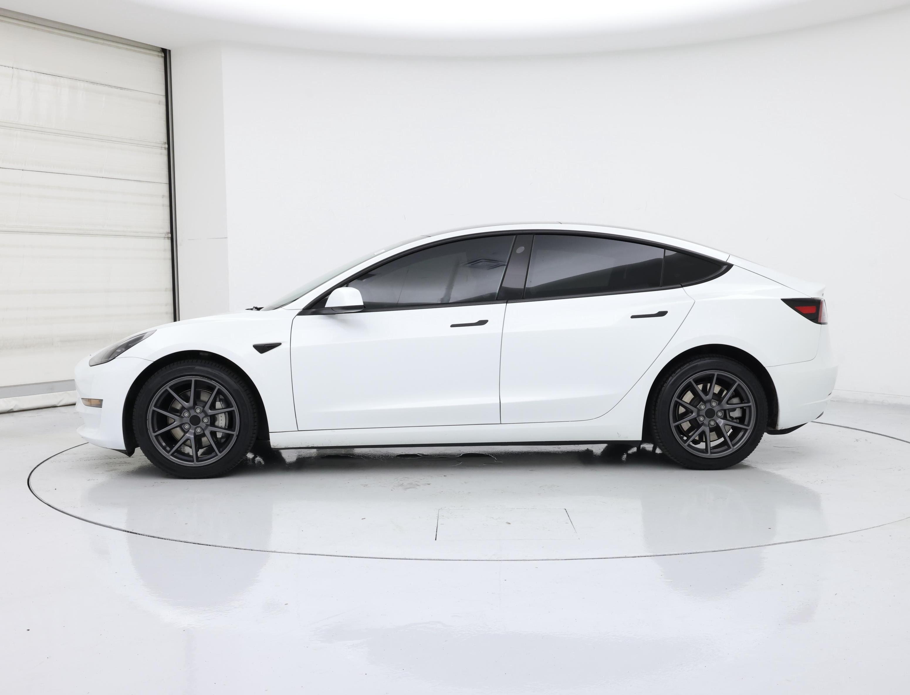 Thumbnail: 2023 Tesla Model 3 - 3