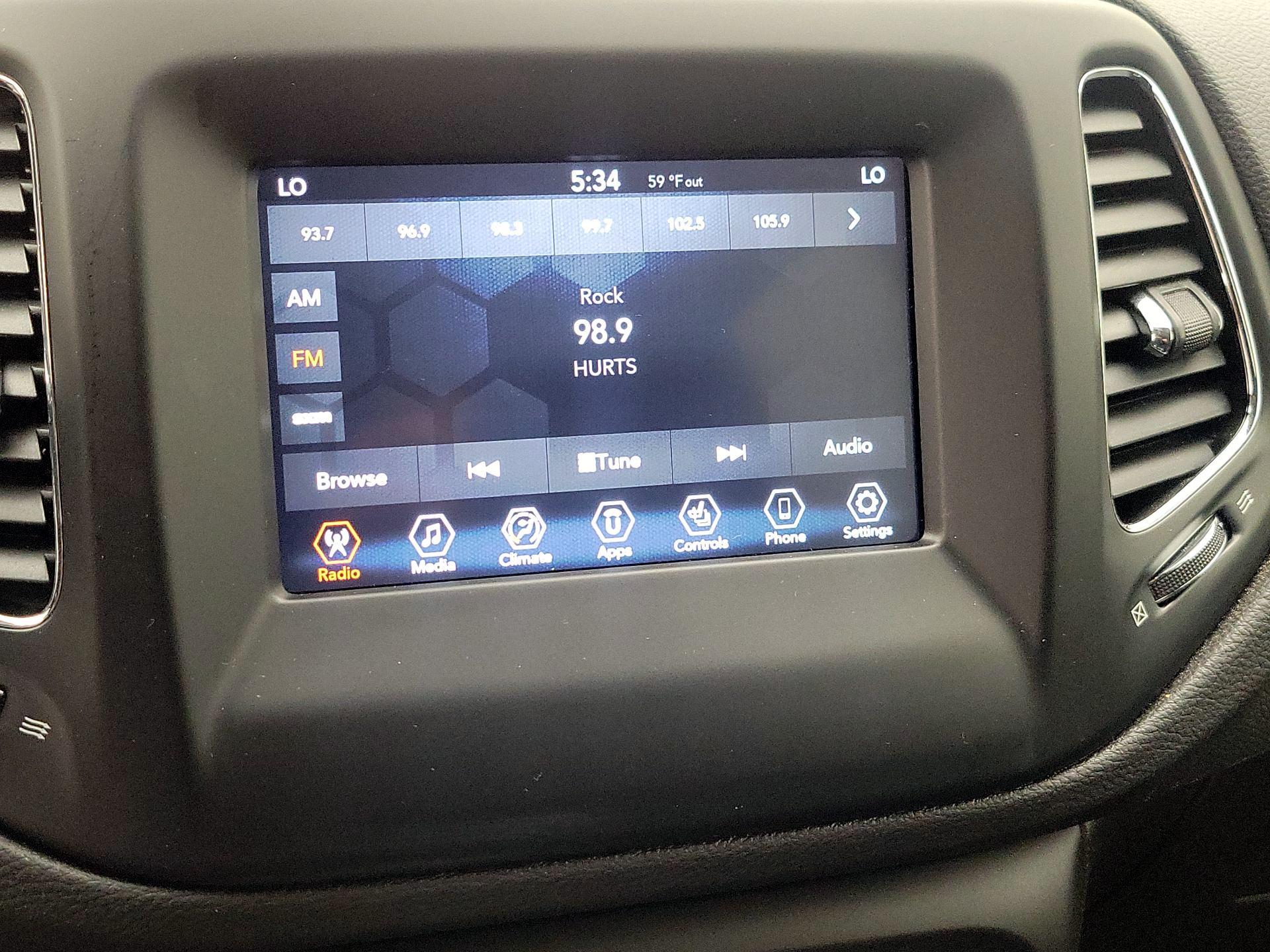 Thumbnail: 2019 Jeep Compass - 15