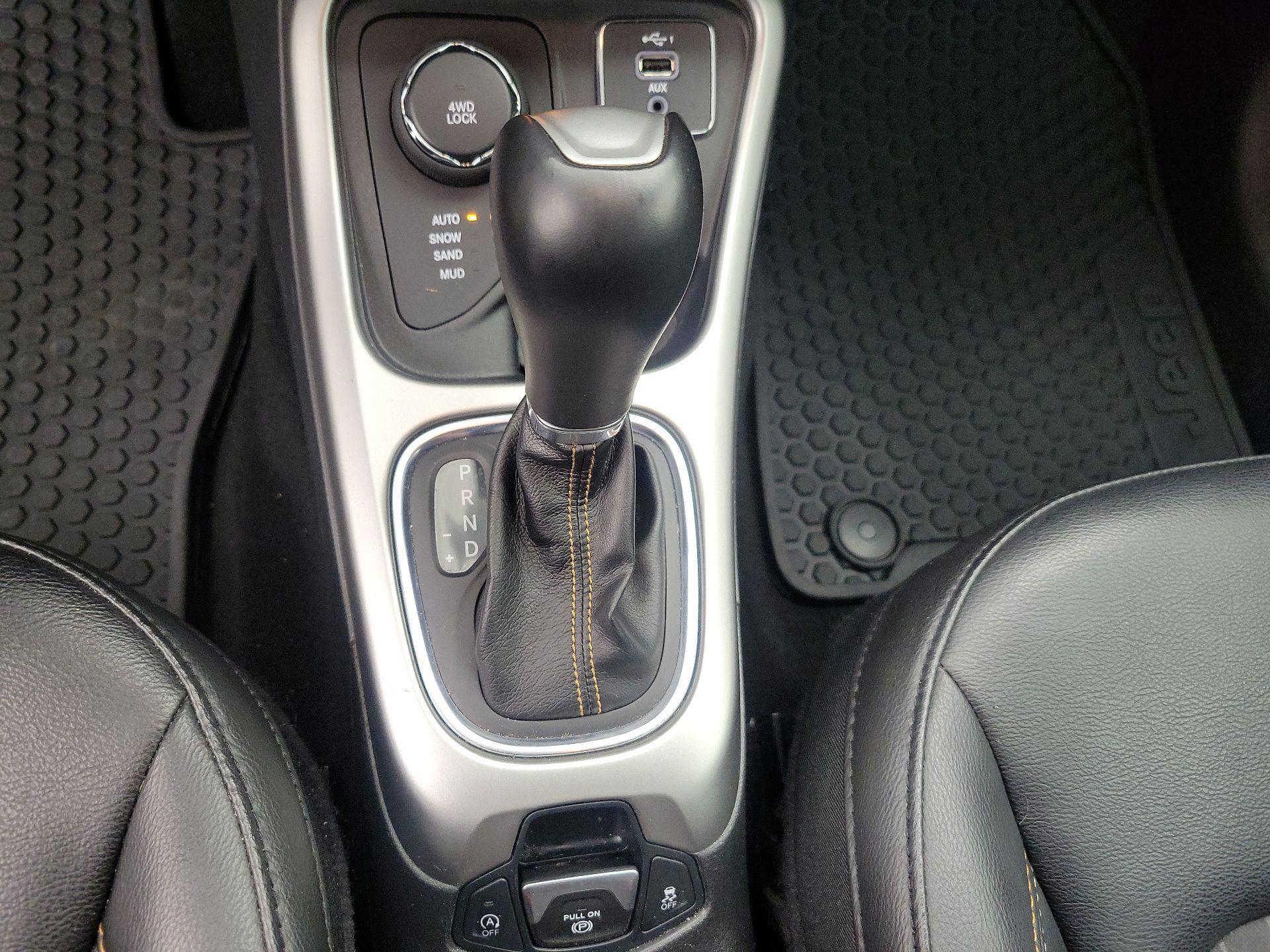 Thumbnail: 2019 Jeep Compass - 17