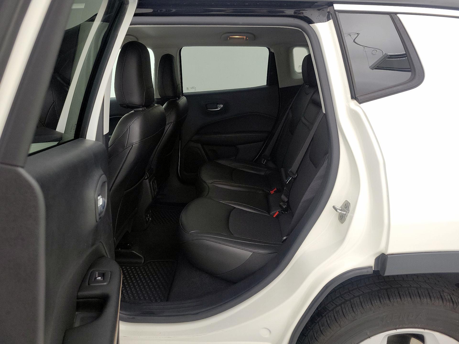 Thumbnail: 2019 Jeep Compass - 19