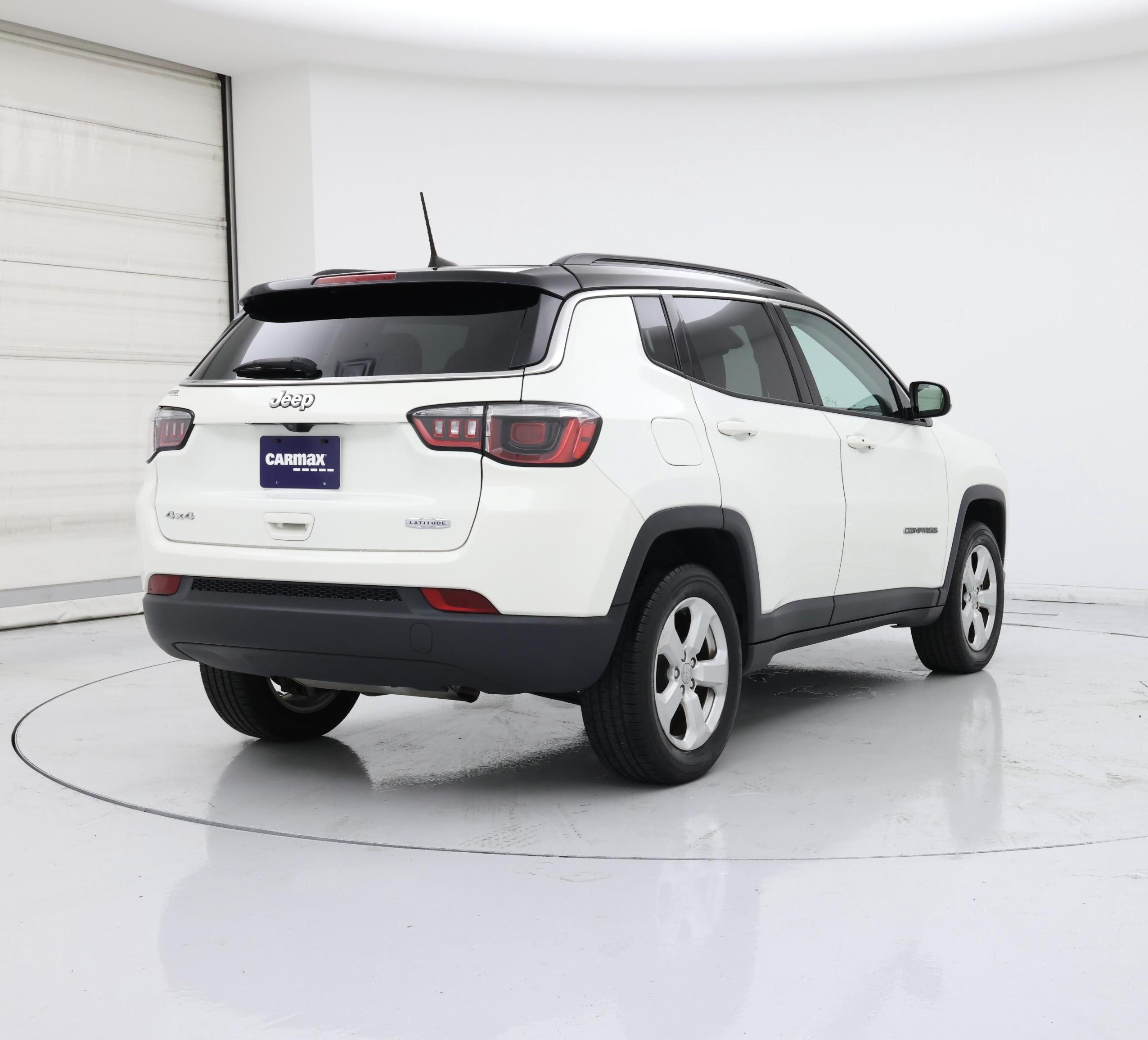 Thumbnail: 2019 Jeep Compass - 8