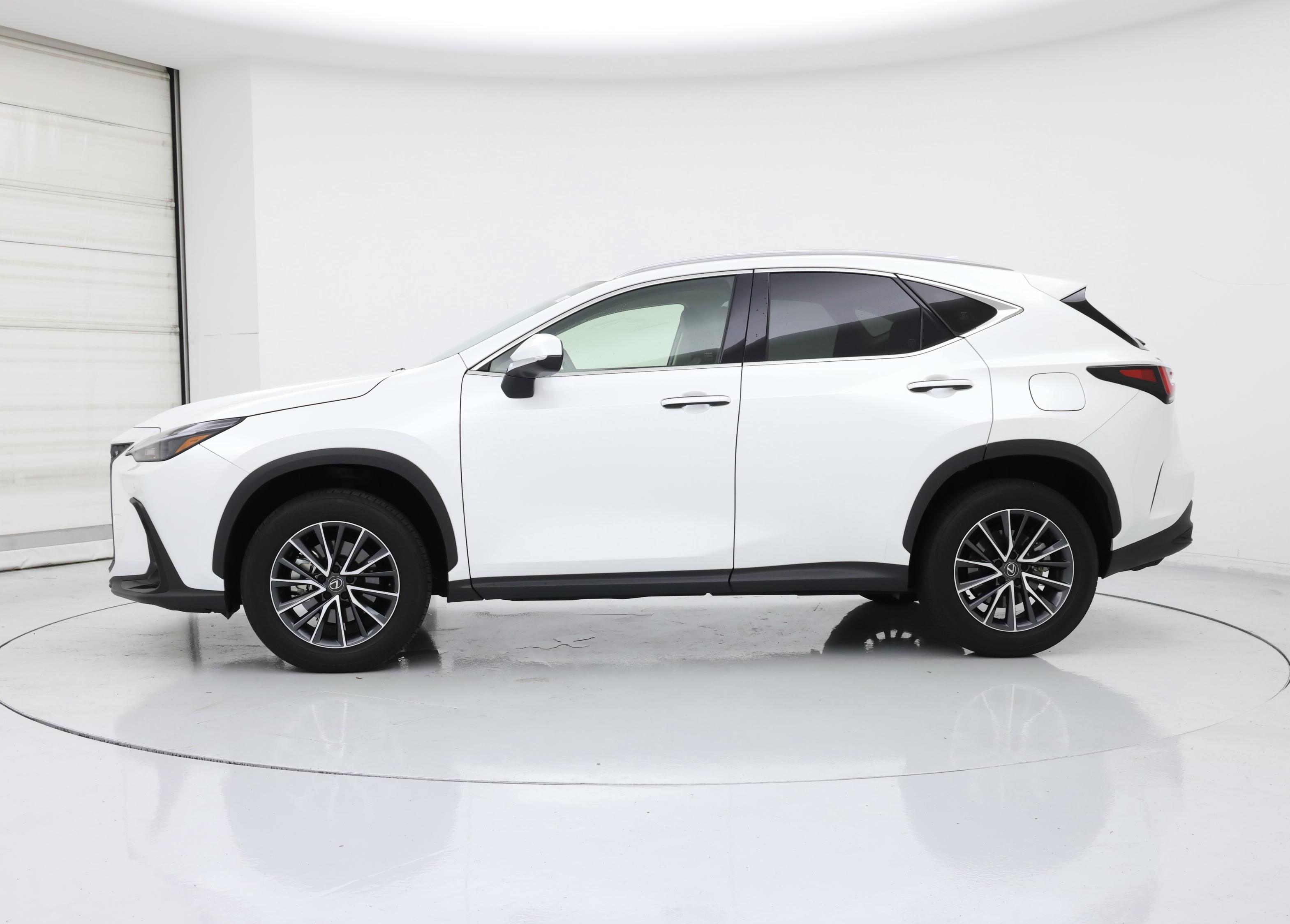 Thumbnail: 2024 Lexus NX - 3