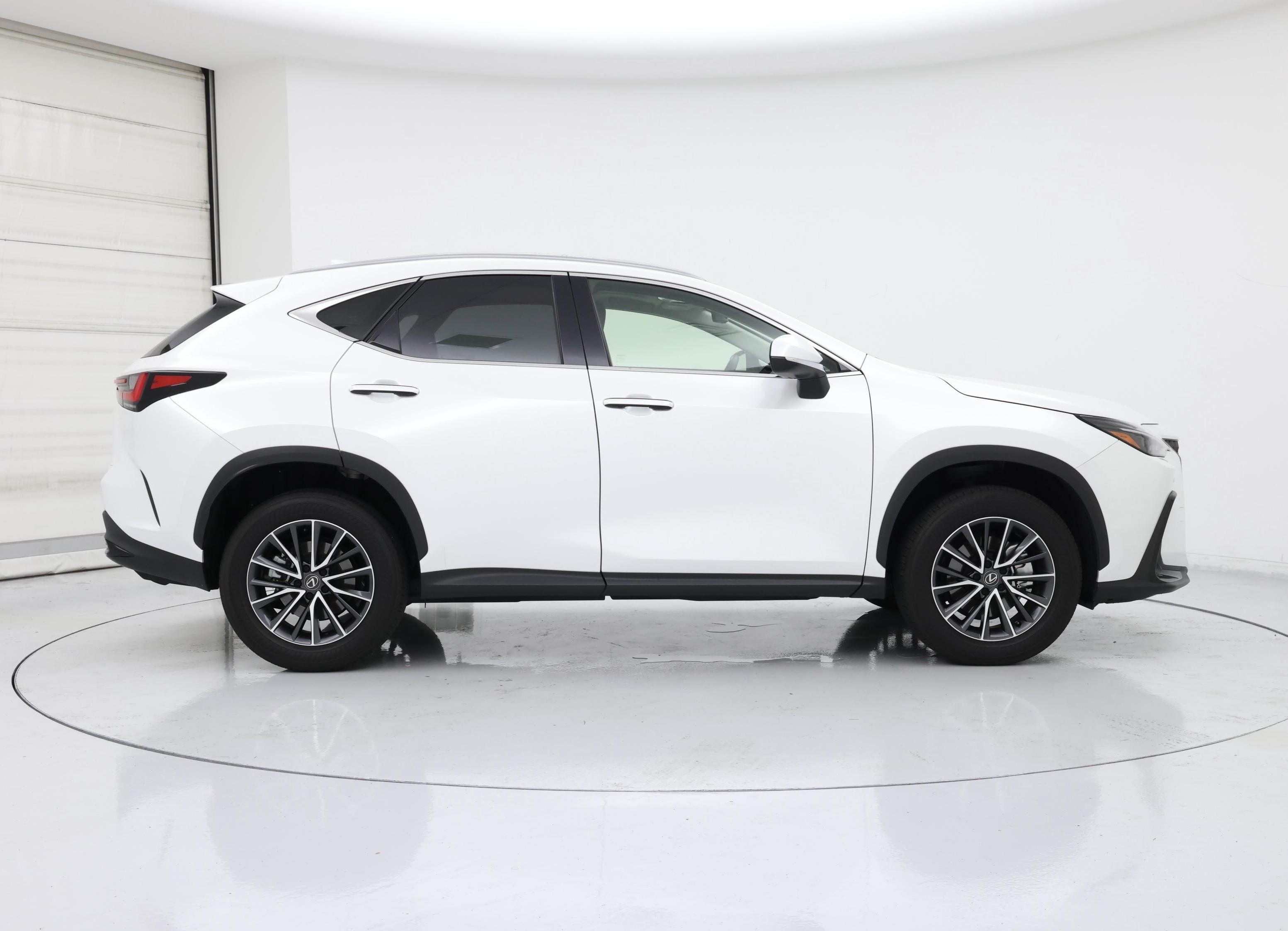 Thumbnail: 2024 Lexus NX - 7
