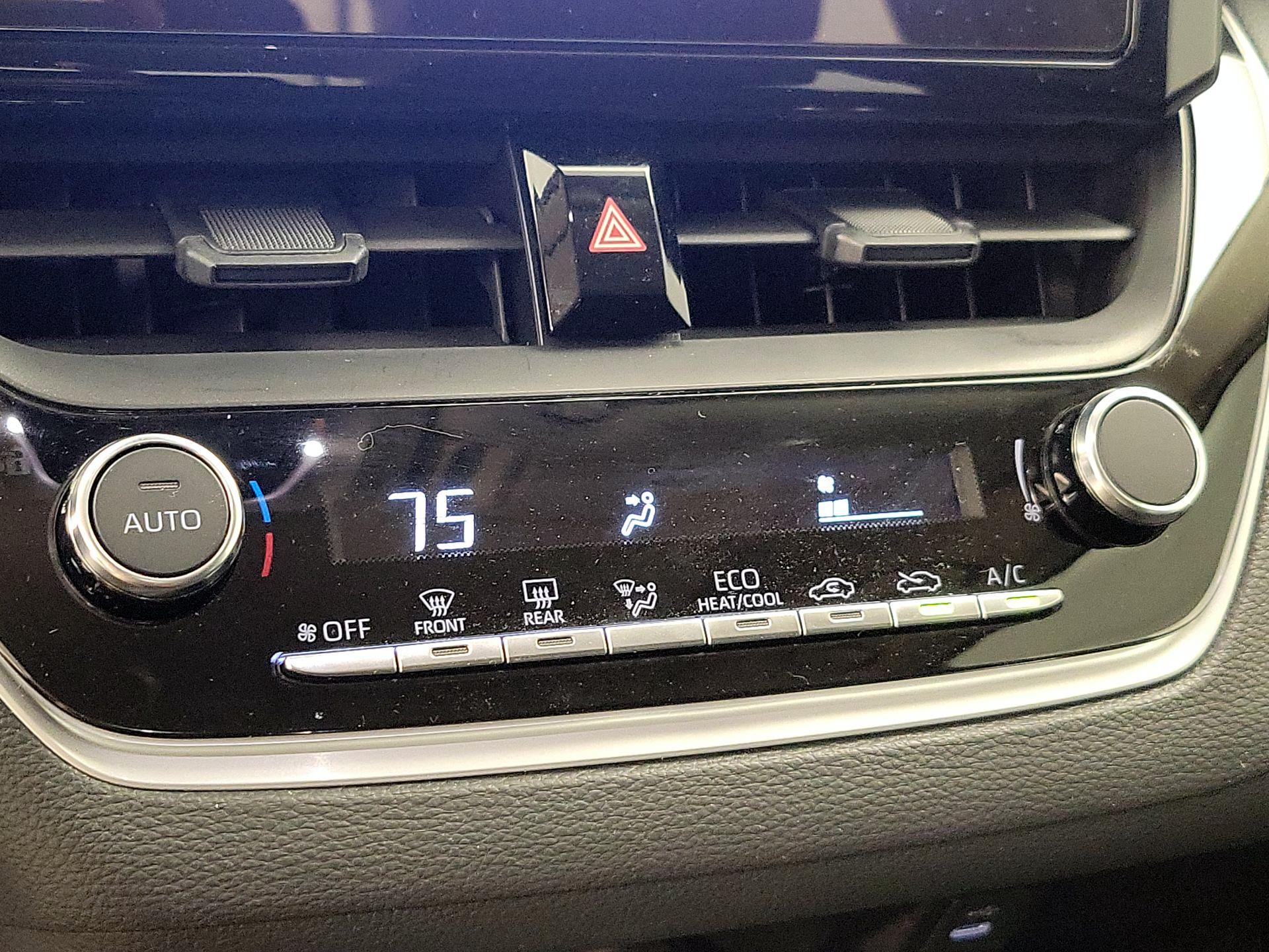 Thumbnail: 2025 Toyota Corolla - 16