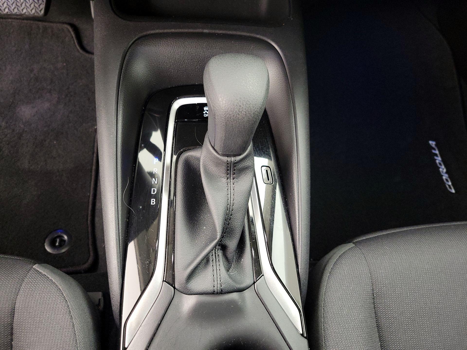 Thumbnail: 2025 Toyota Corolla - 17