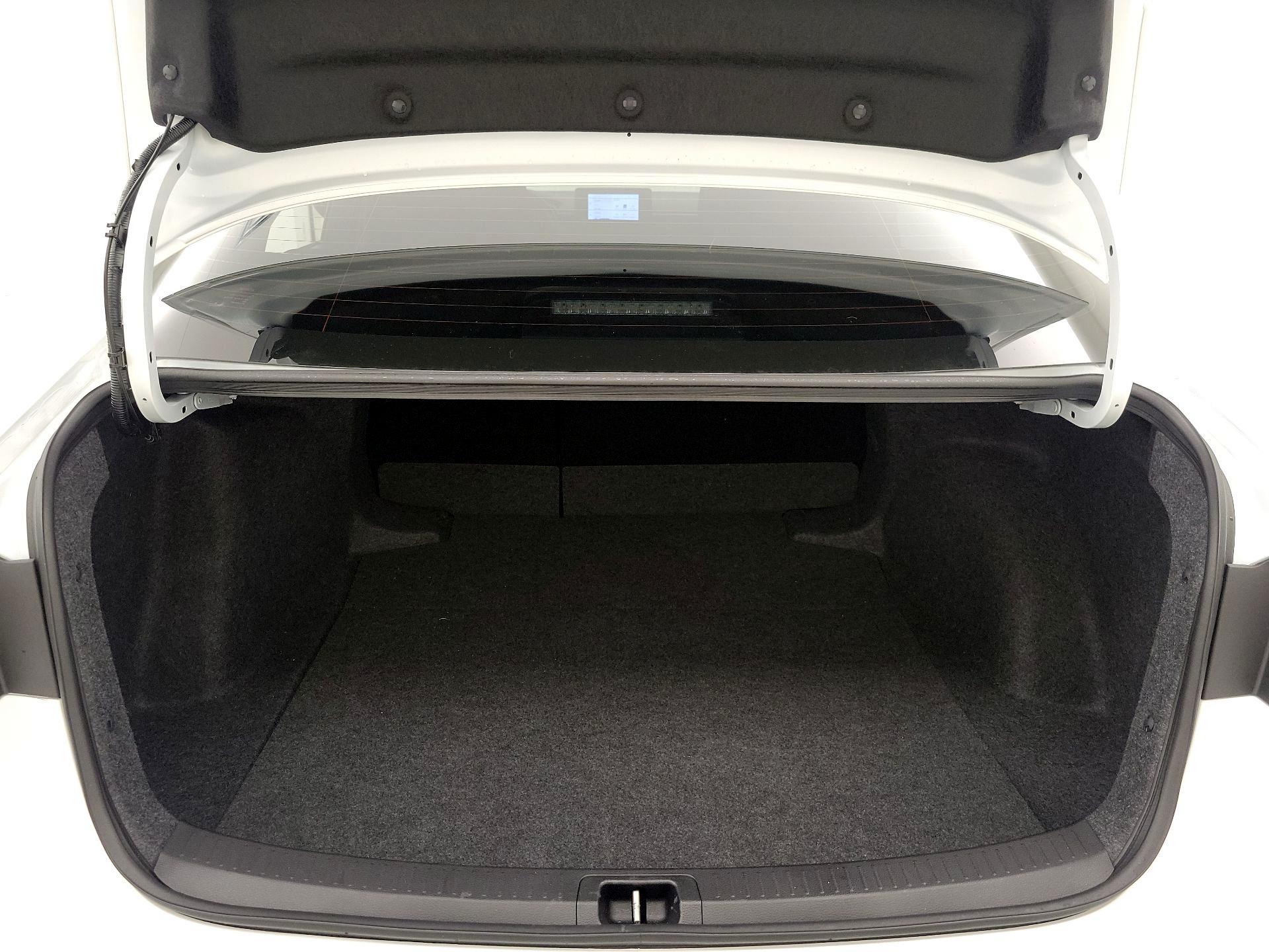 Thumbnail: 2025 Toyota Corolla - 20