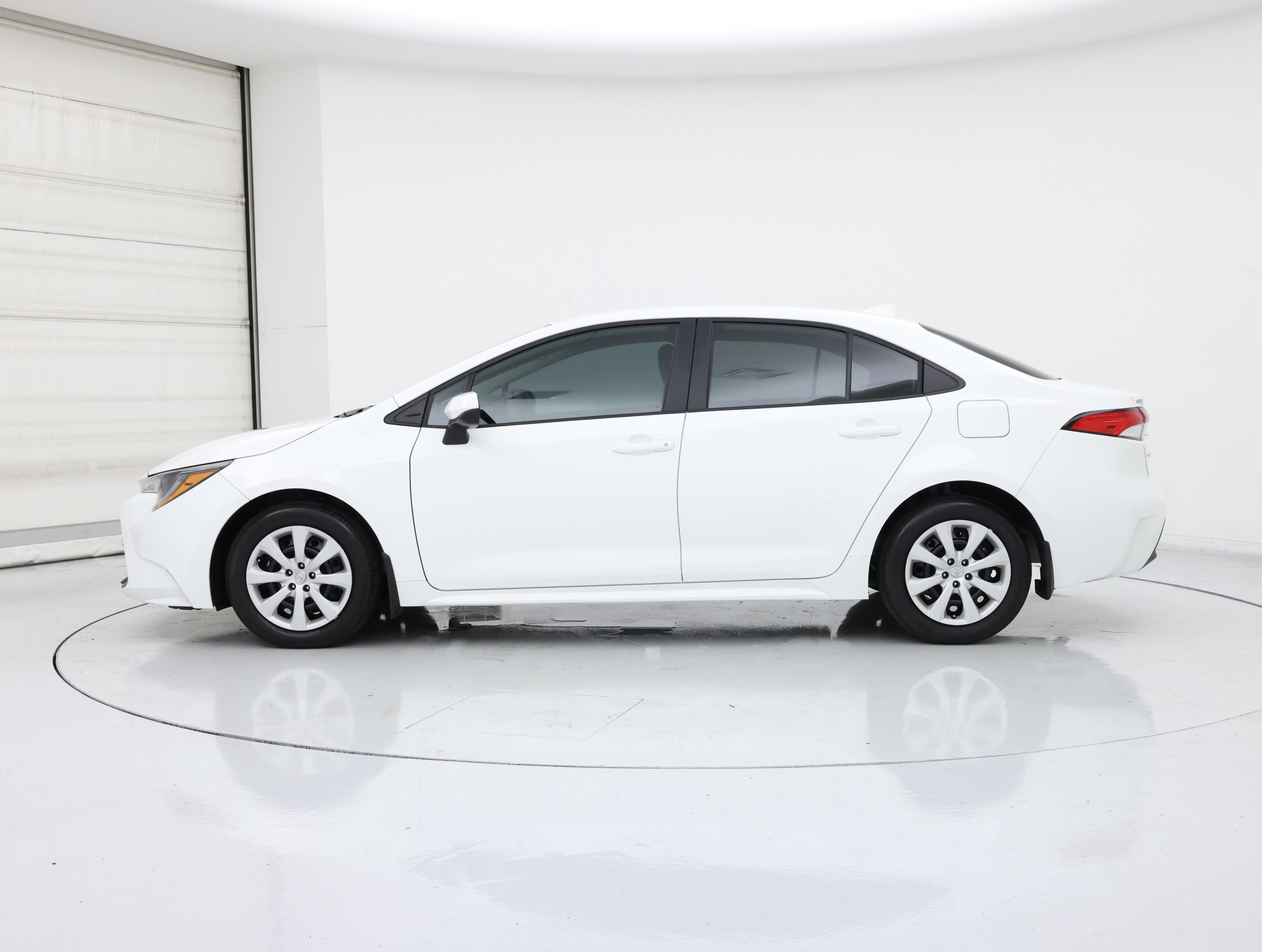 Thumbnail: 2025 Toyota Corolla - 3