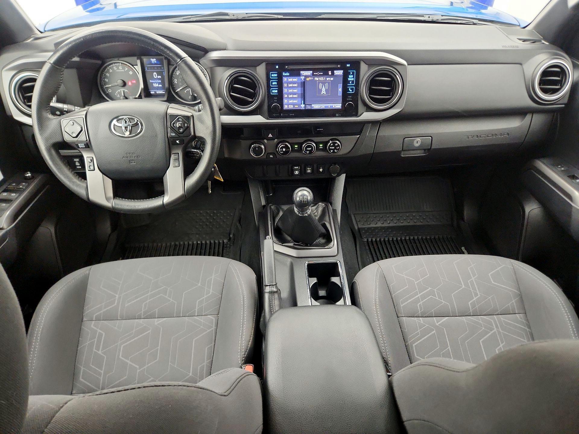 Thumbnail: 2018 Toyota Tacoma - 9