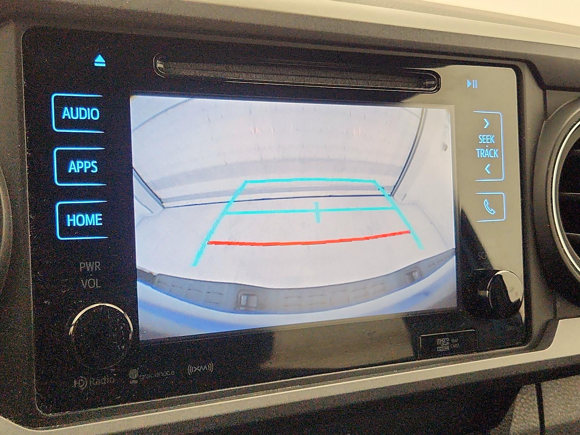 Thumbnail: 2018 Toyota Tacoma - 15