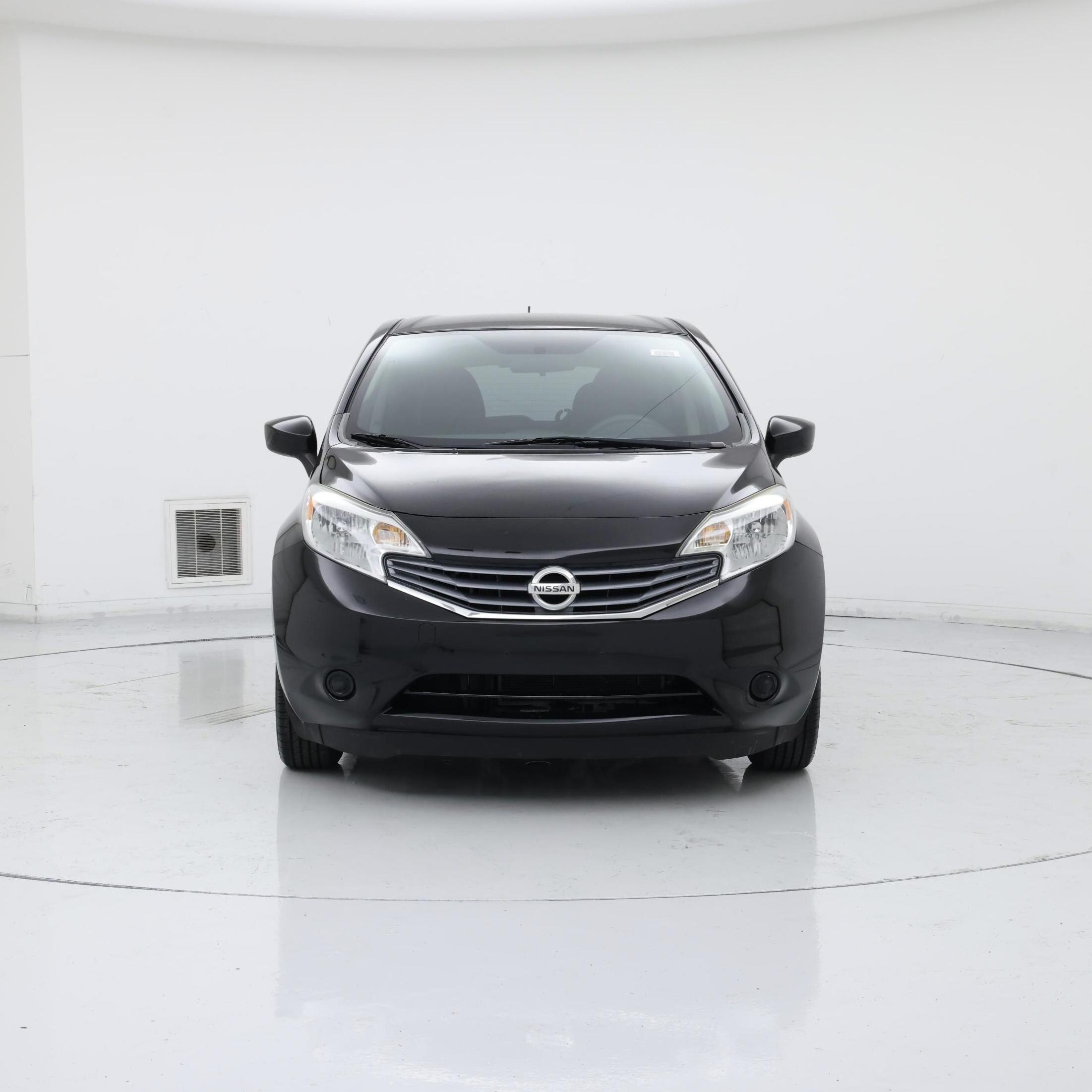 Thumbnail: 2015 Nissan Versa Note - 5