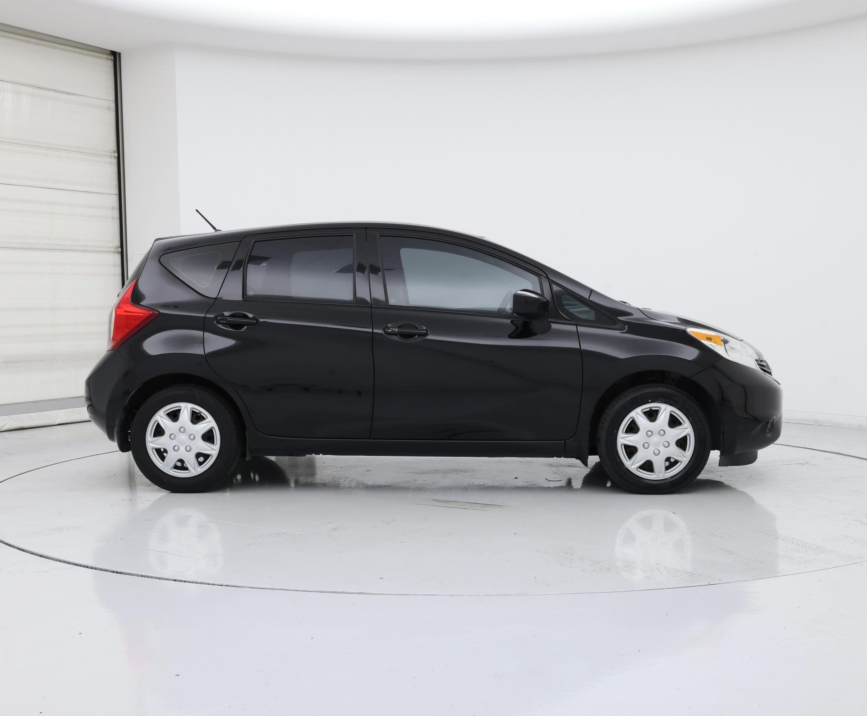 Thumbnail: 2015 Nissan Versa Note - 7