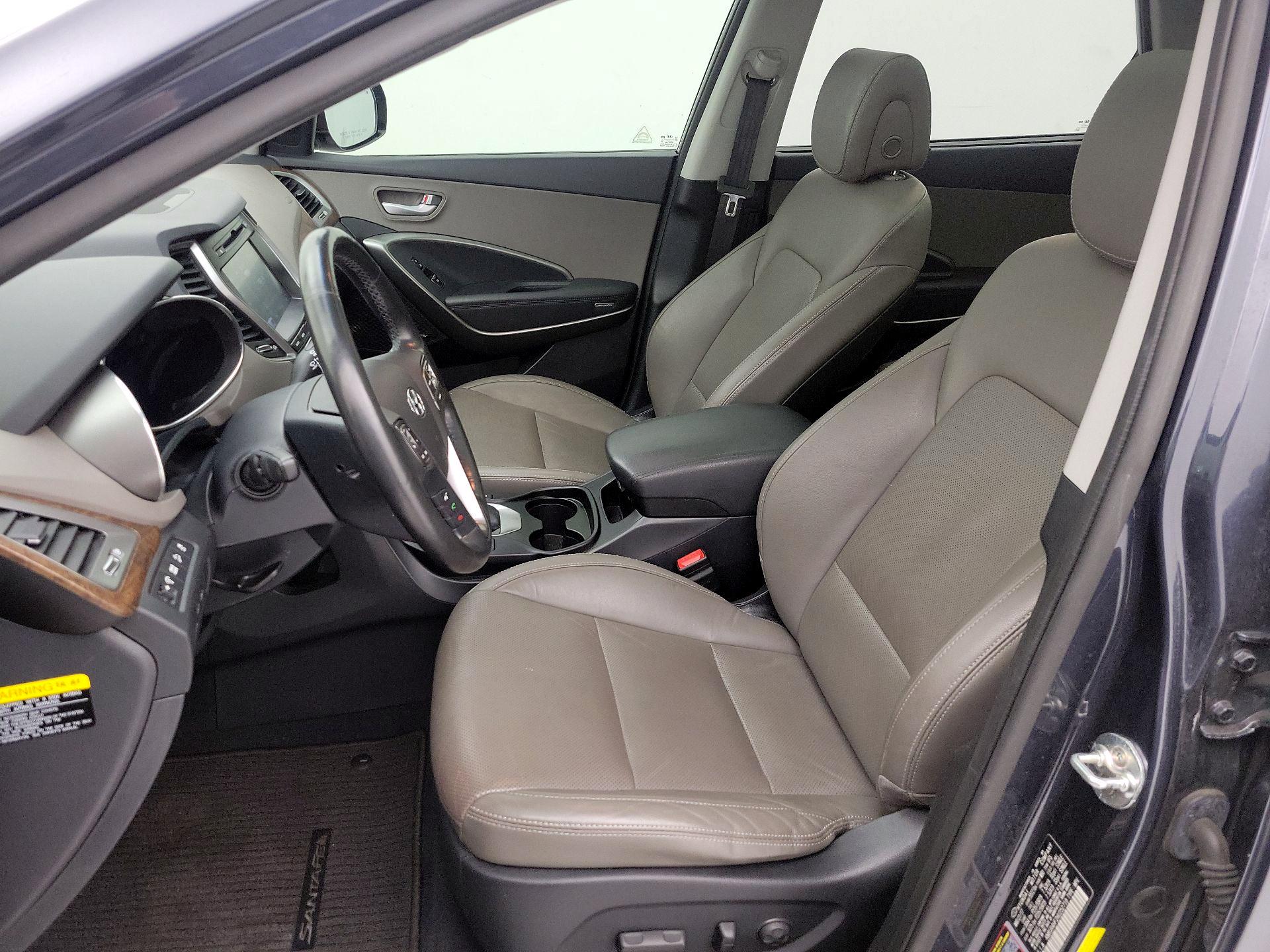 Thumbnail: 2017 Hyundai Santa Fe - 11