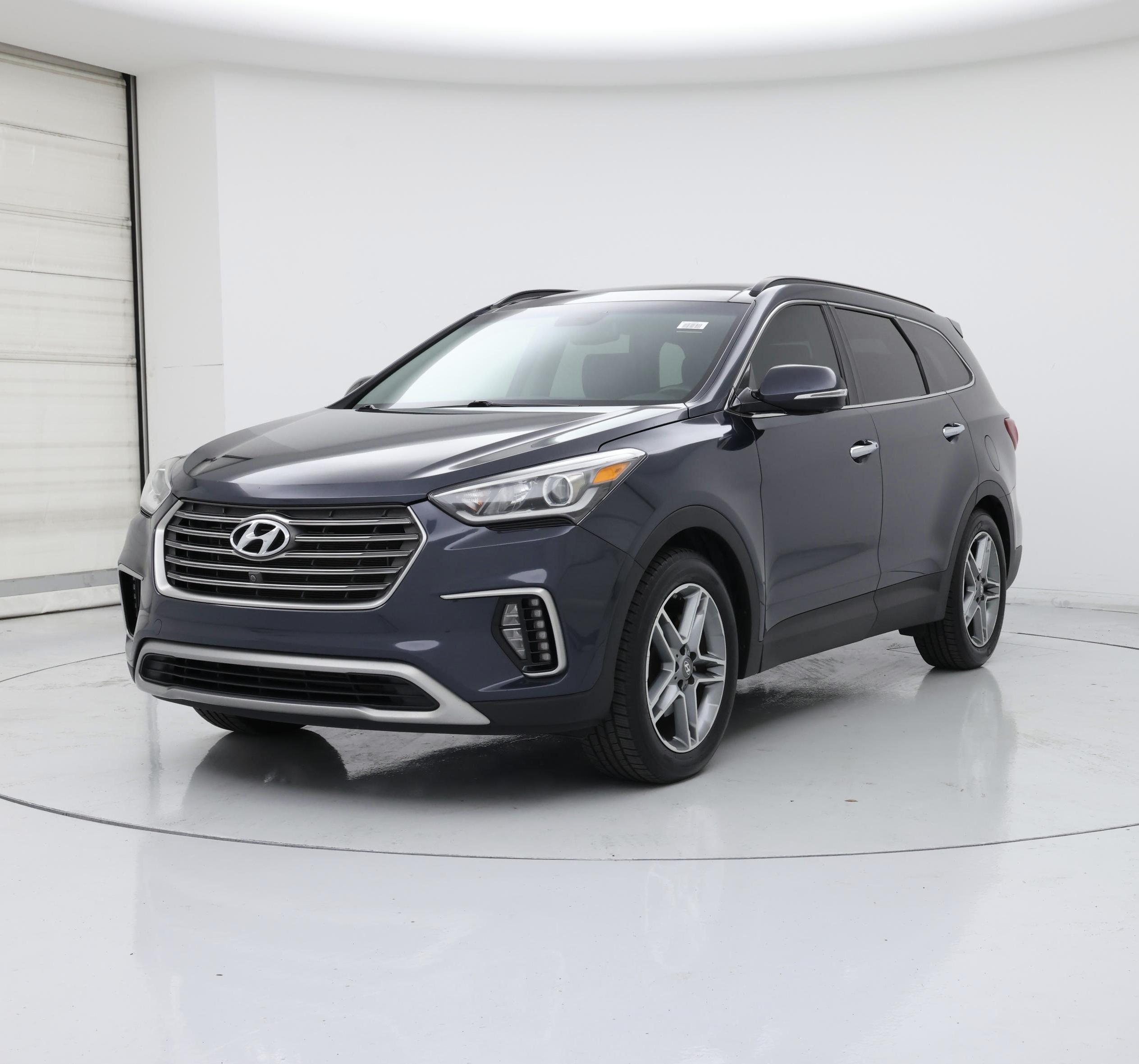 Thumbnail: 2017 Hyundai Santa Fe - 4