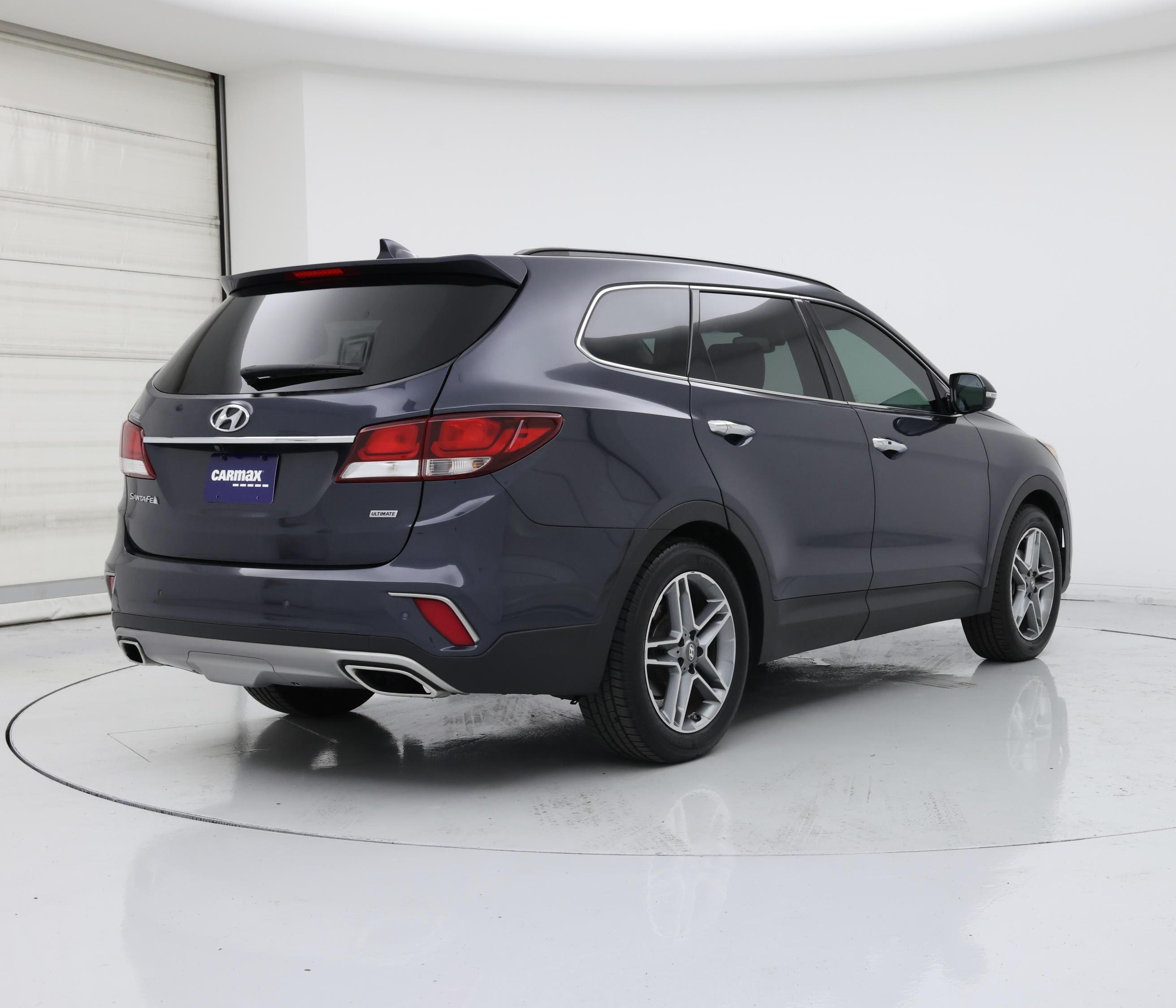 Thumbnail: 2017 Hyundai Santa Fe - 8