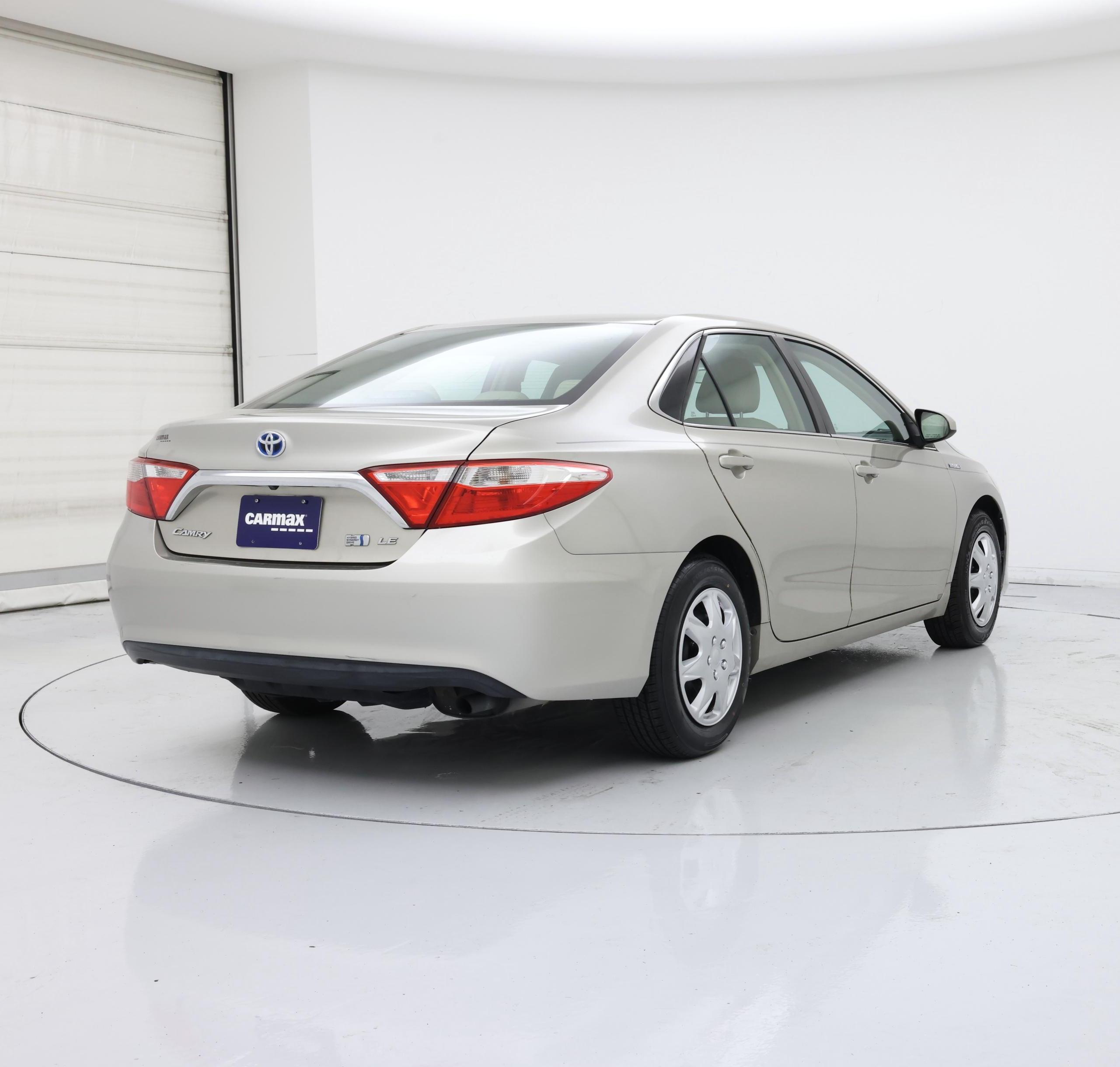 Thumbnail: 2015 Toyota Camry - 8