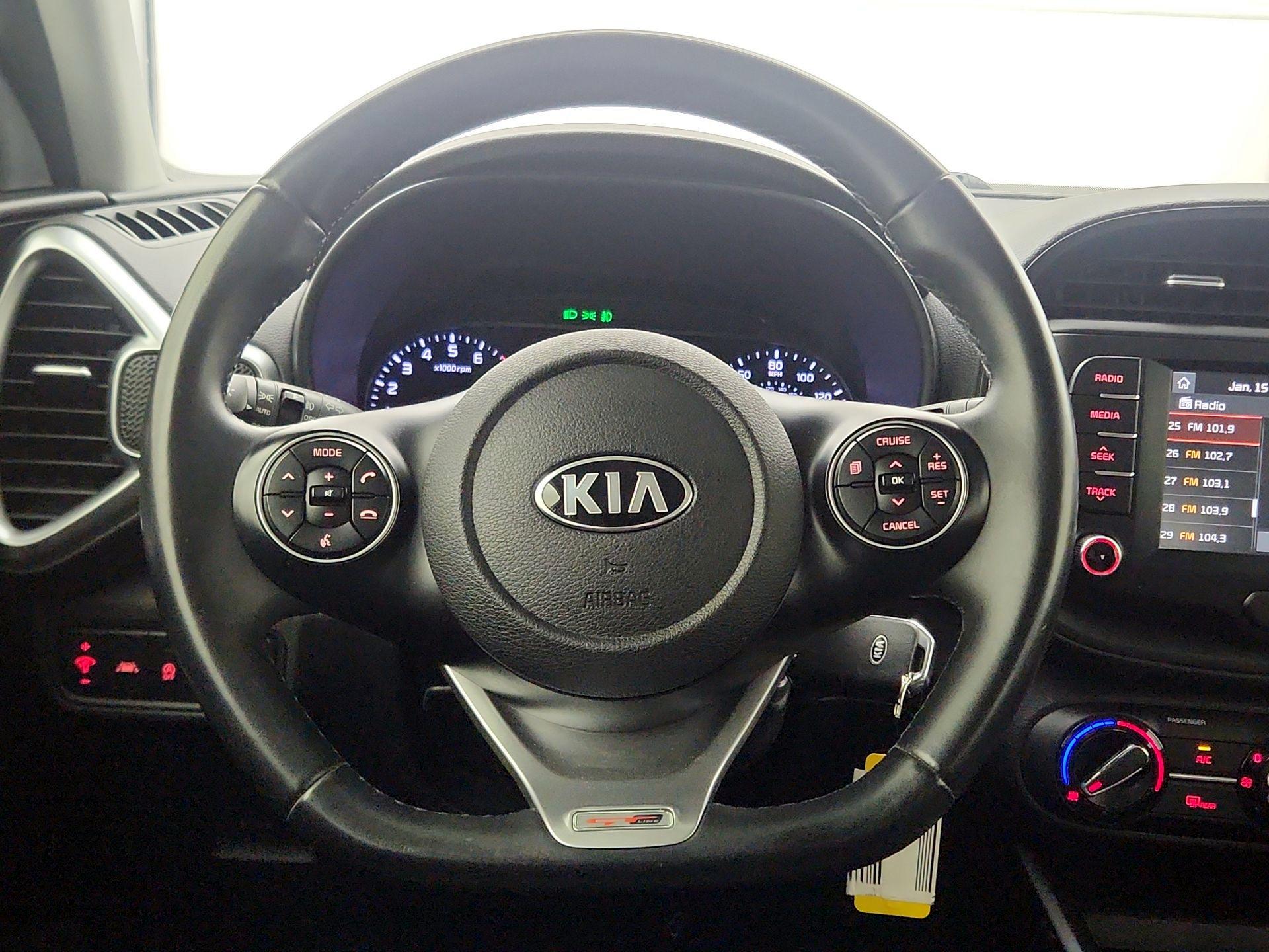 Thumbnail: 2020 Kia Soul - 10