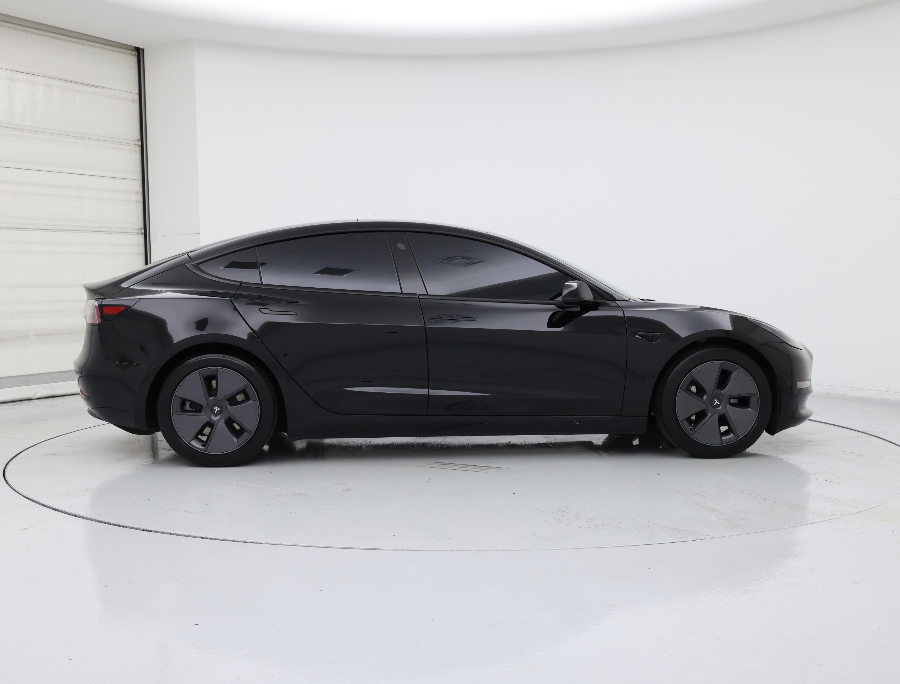 Thumbnail: 2021 Tesla Model 3 - 7