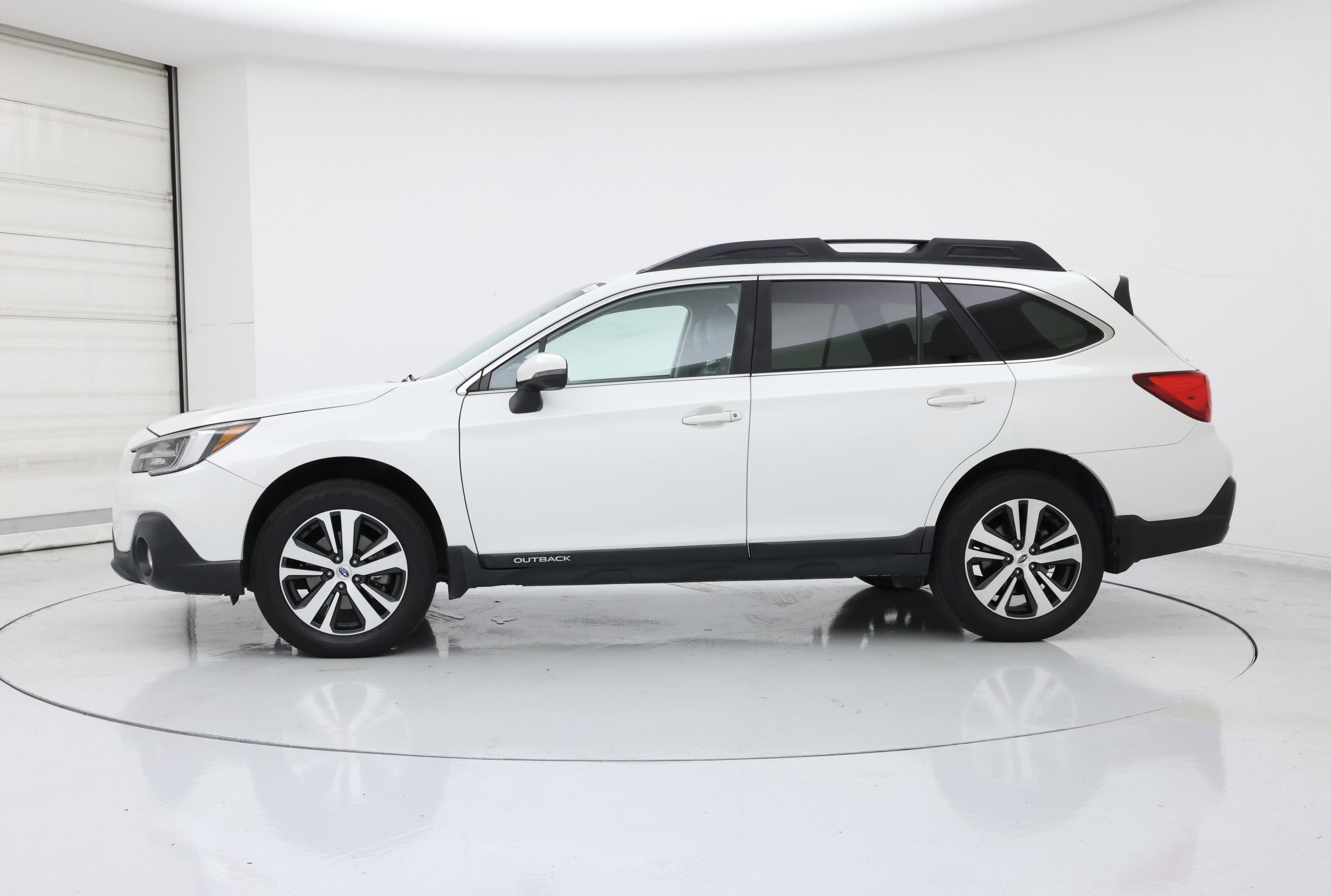 Thumbnail: 2019 Subaru Outback - 3
