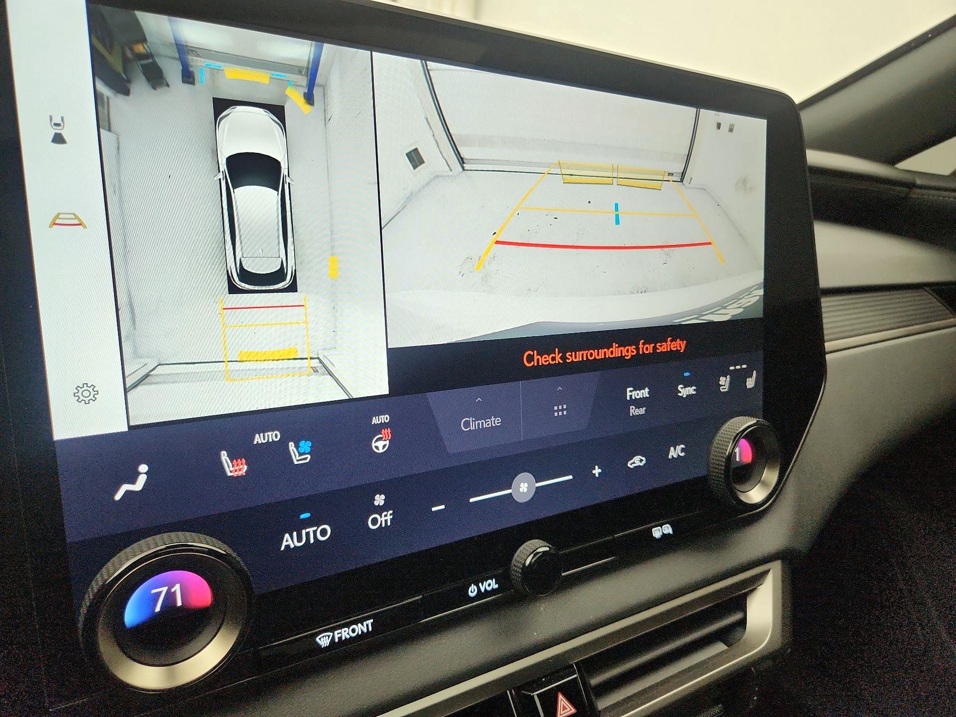 Thumbnail: 2024 Lexus RX - 14