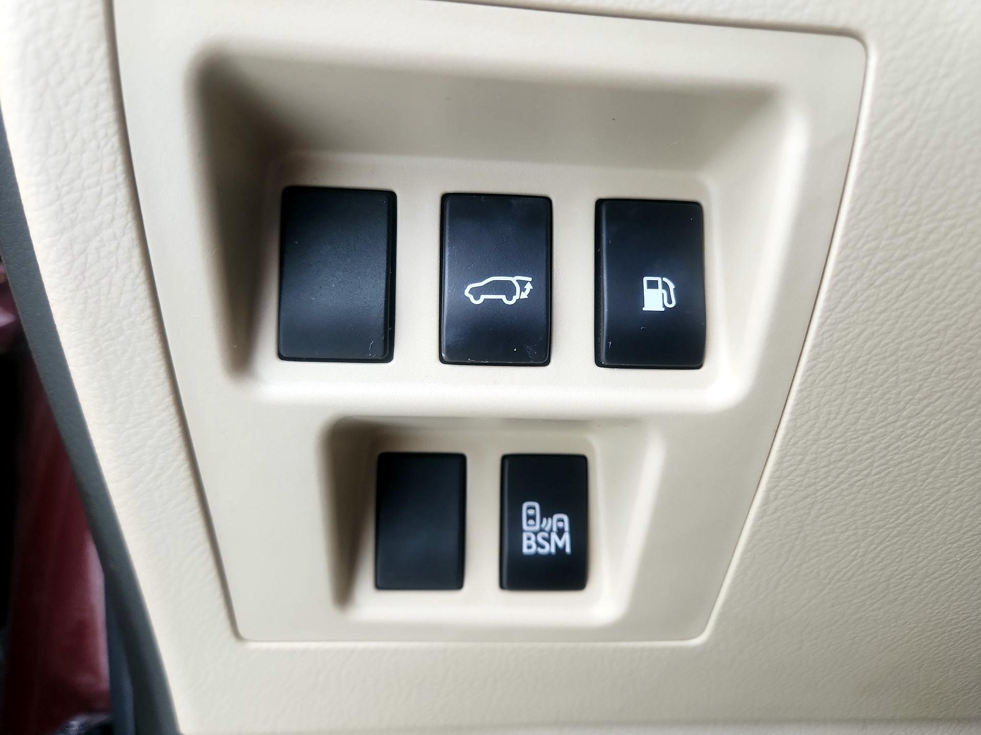 Thumbnail: 2015 Lexus RX - 13