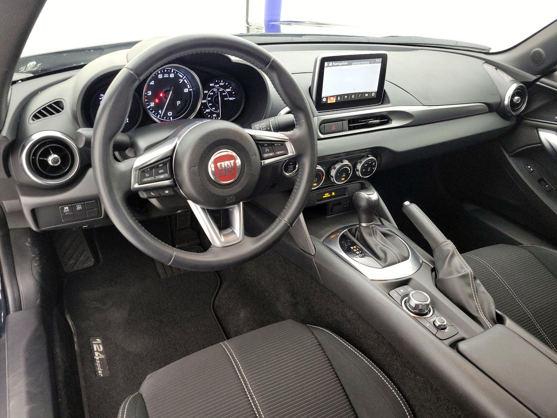 Thumbnail: 2020 Fiat 124 Spider - 9