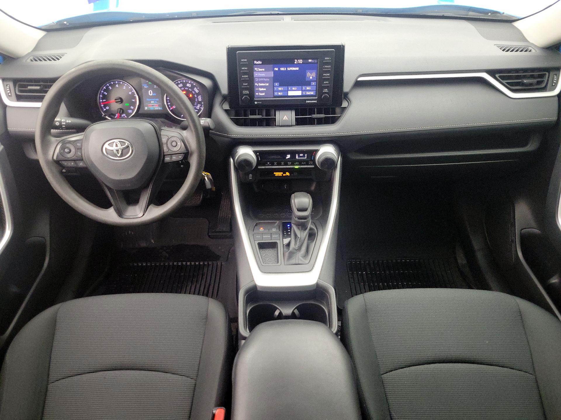 Thumbnail: 2021 Toyota RAV4 - 9