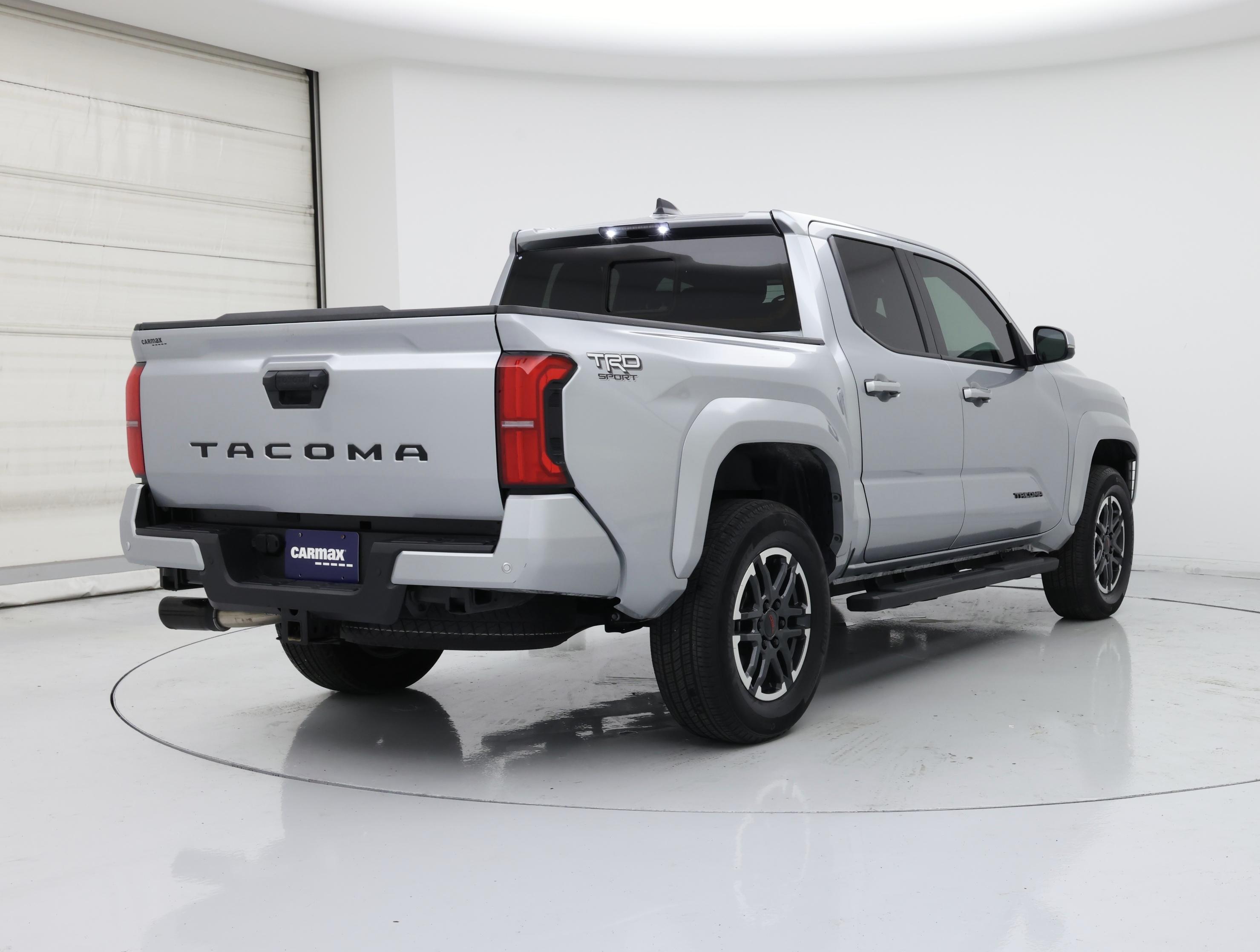 Thumbnail: 2024 Toyota Tacoma - 8