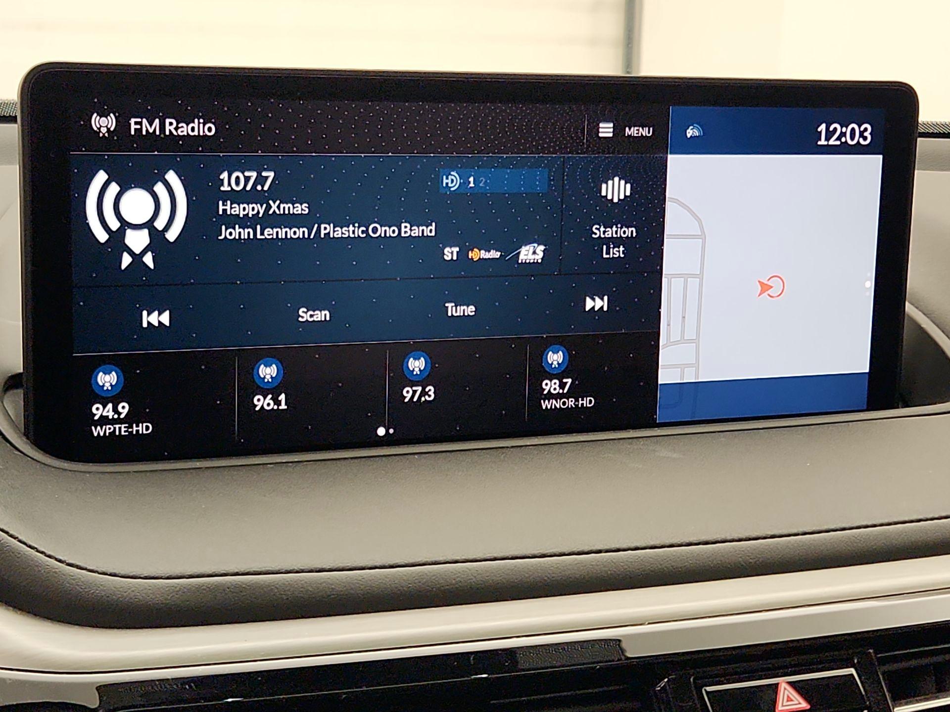 Thumbnail: 2023 Acura MDX - 16