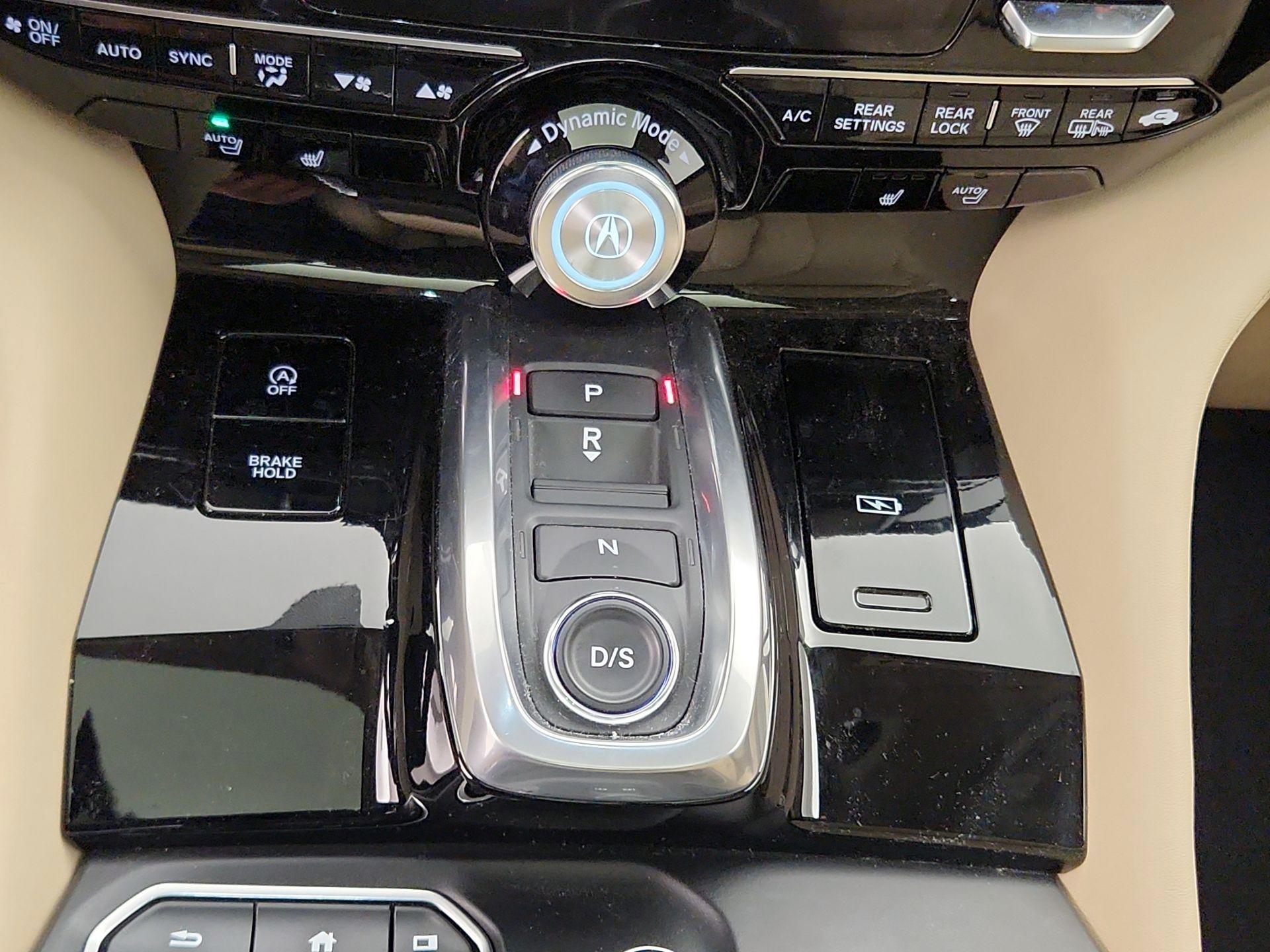 Thumbnail: 2023 Acura MDX - 18