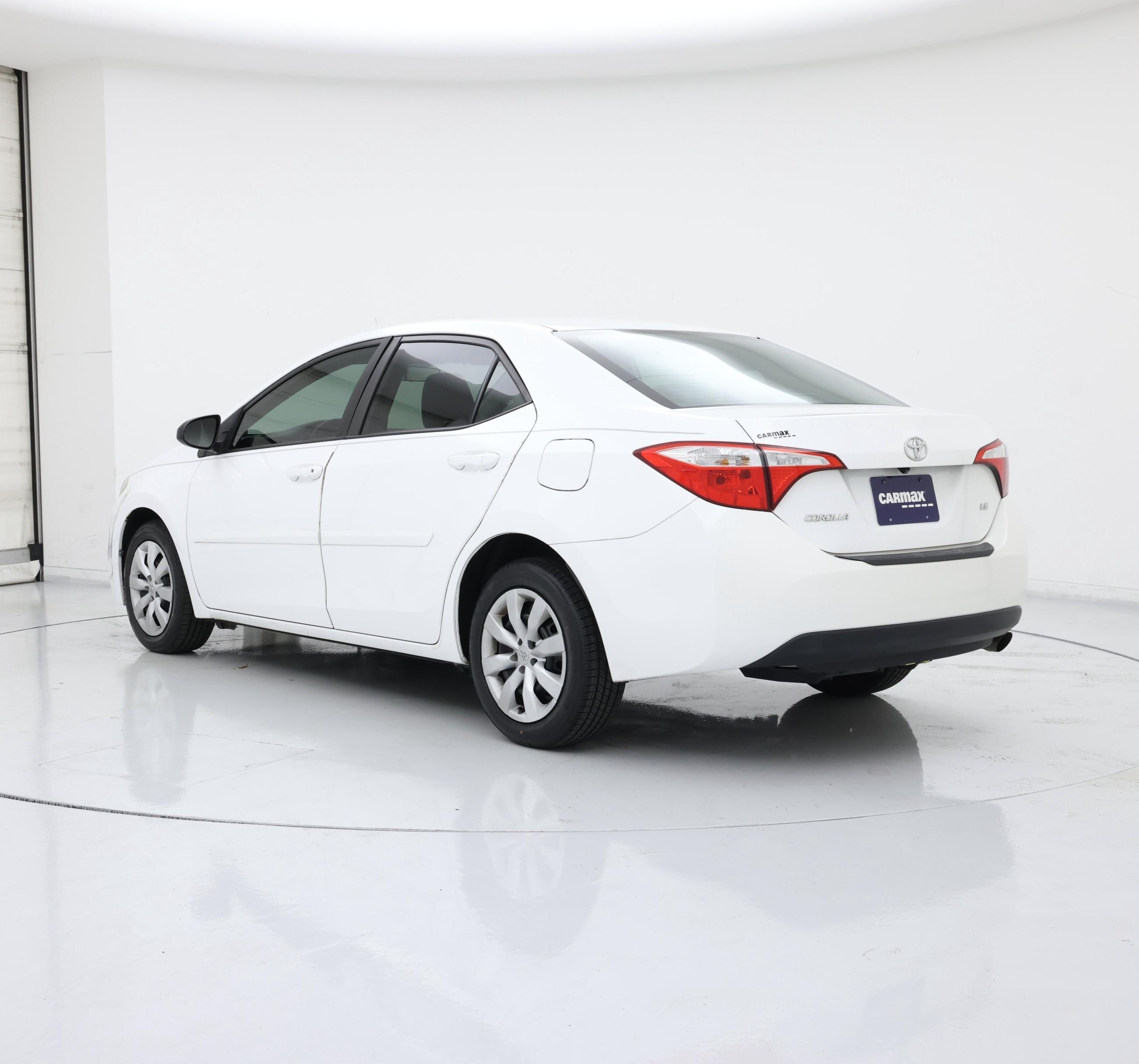 Thumbnail: 2015 Toyota Corolla - 2