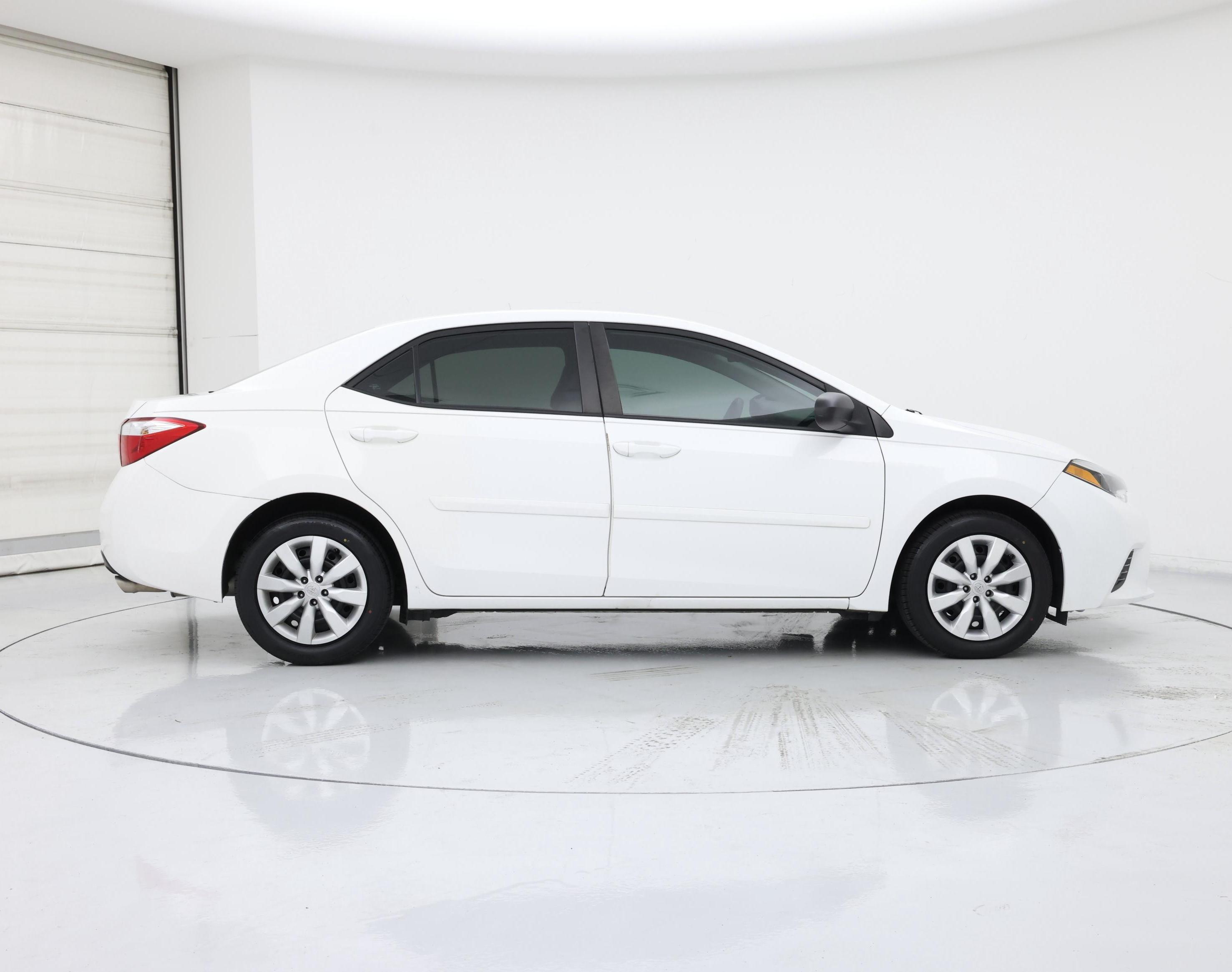 Thumbnail: 2015 Toyota Corolla - 7