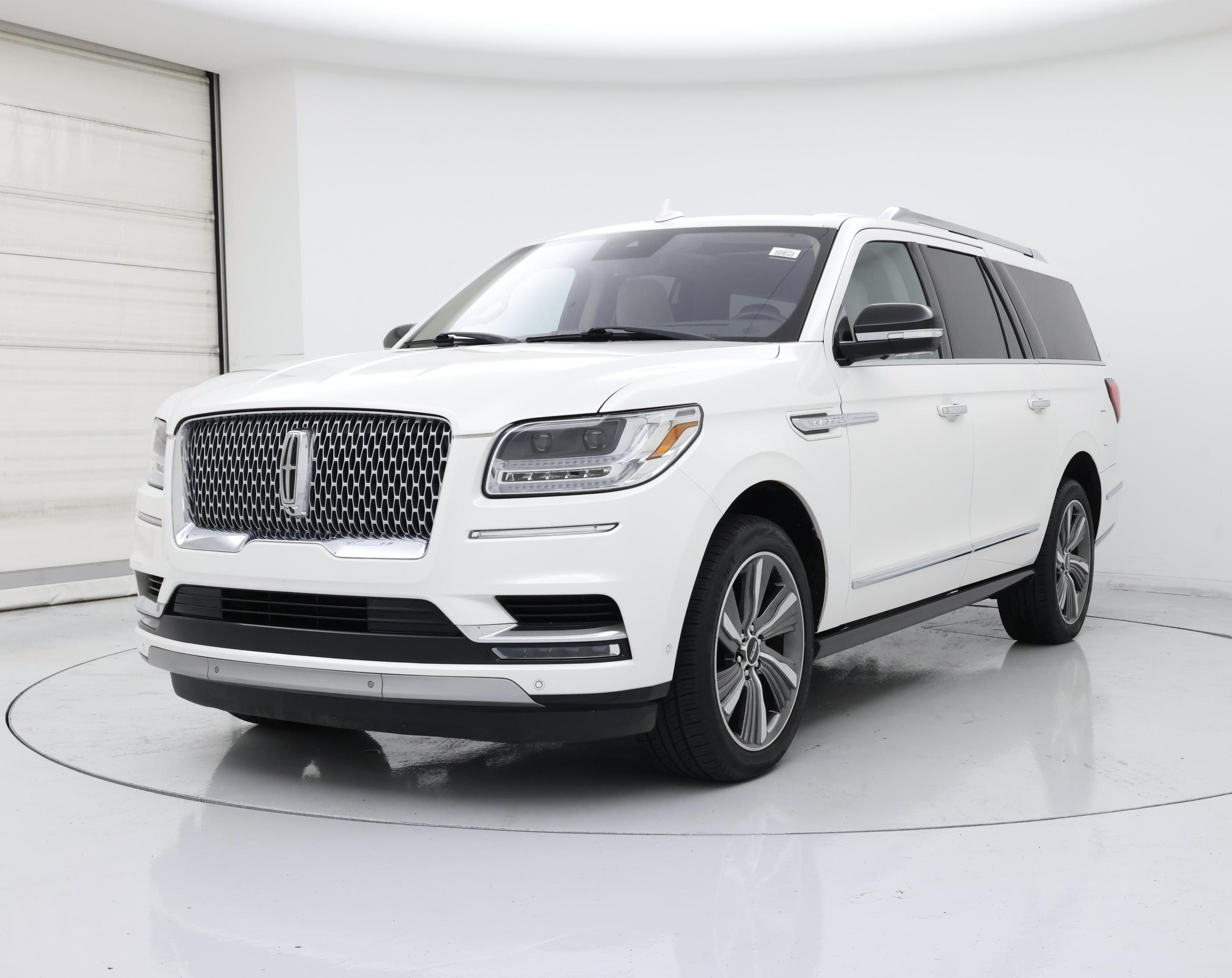 Thumbnail: 2019 Lincoln Navigator L - 4