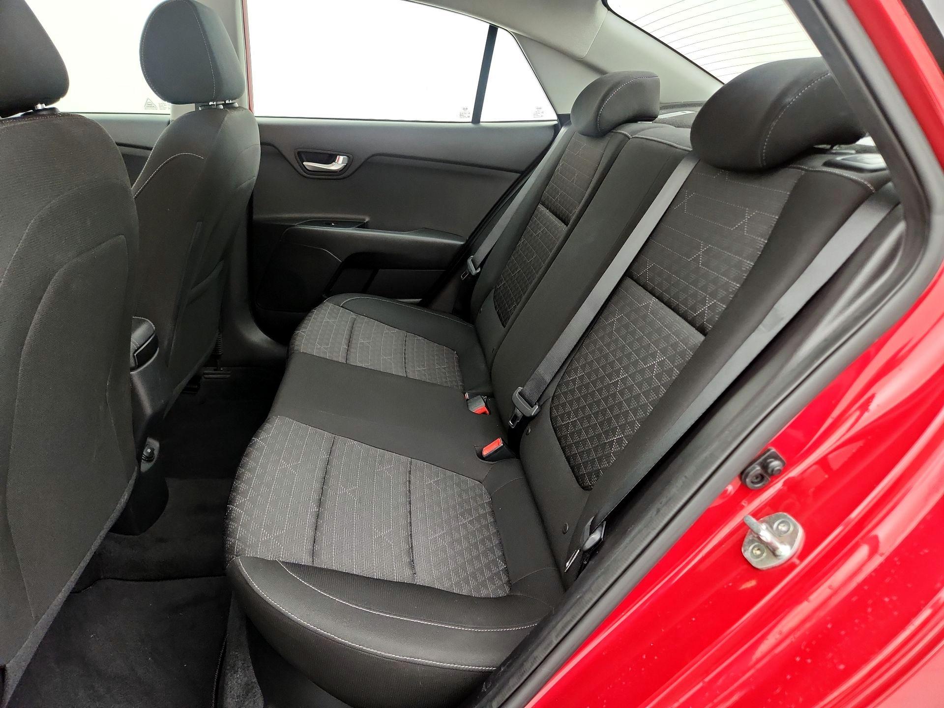 Thumbnail: 2020 Kia Rio - 19