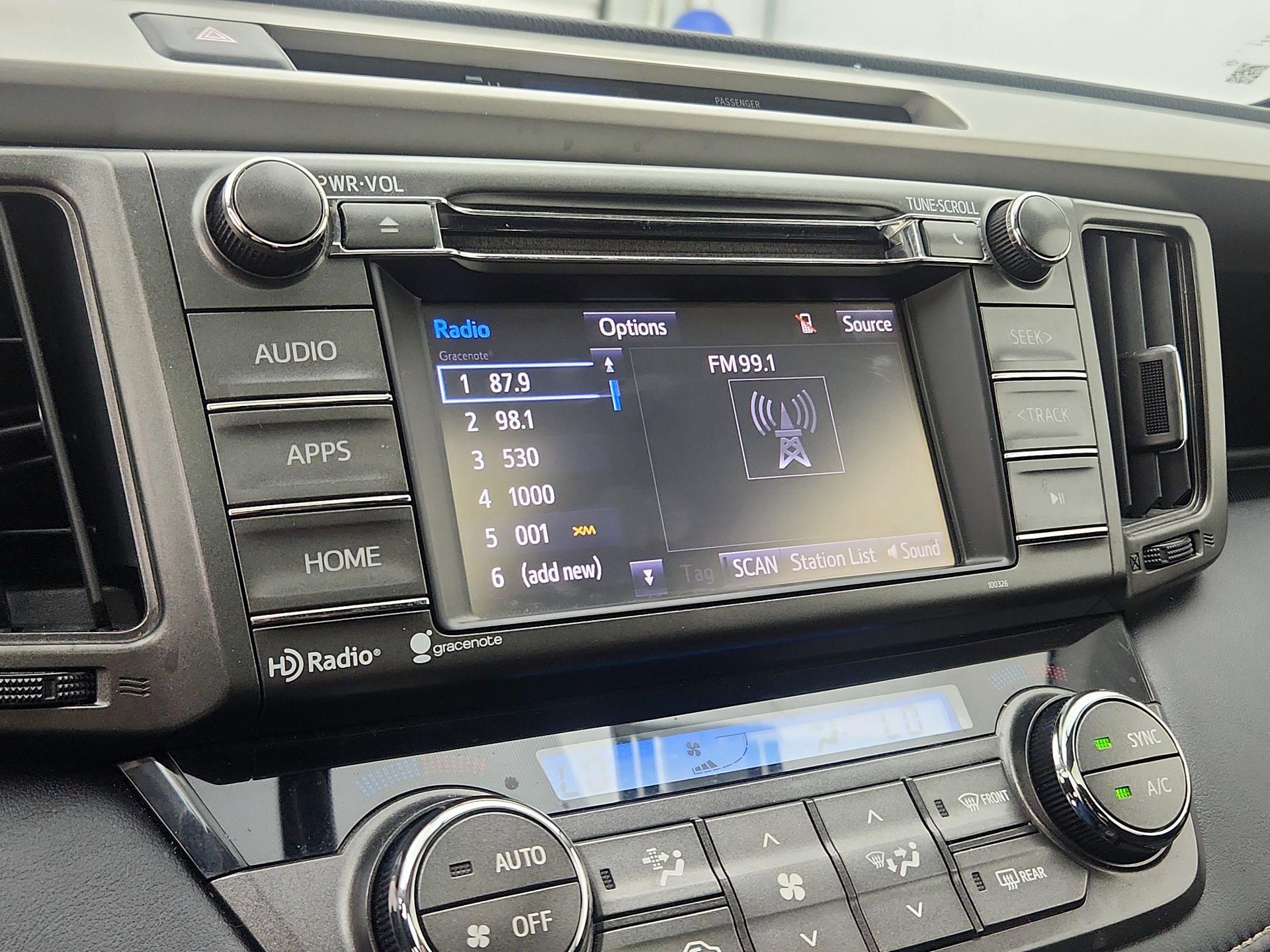 Thumbnail: 2014 Toyota RAV4 - 15