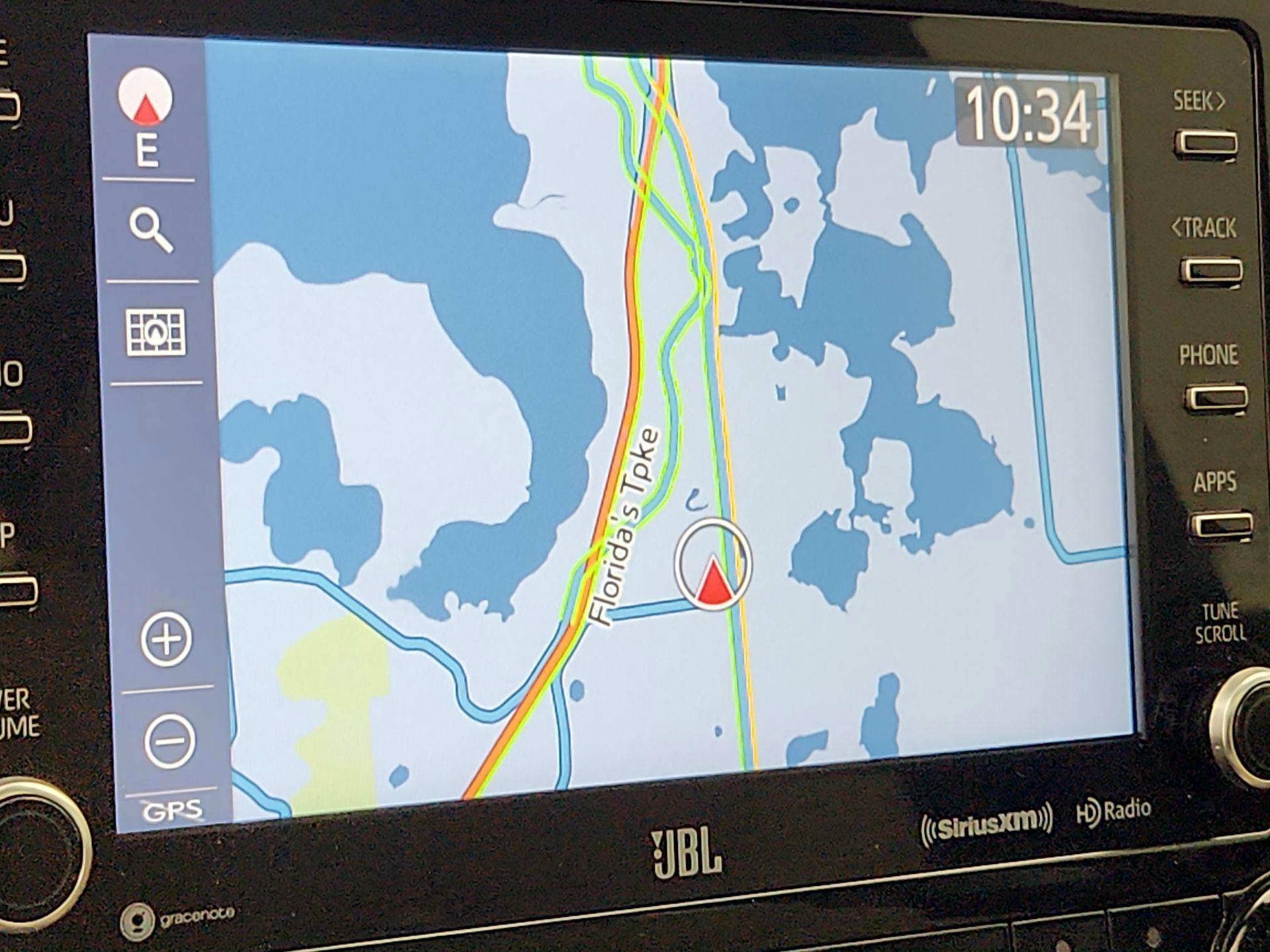 Thumbnail: 2022 Toyota Highlander - 14