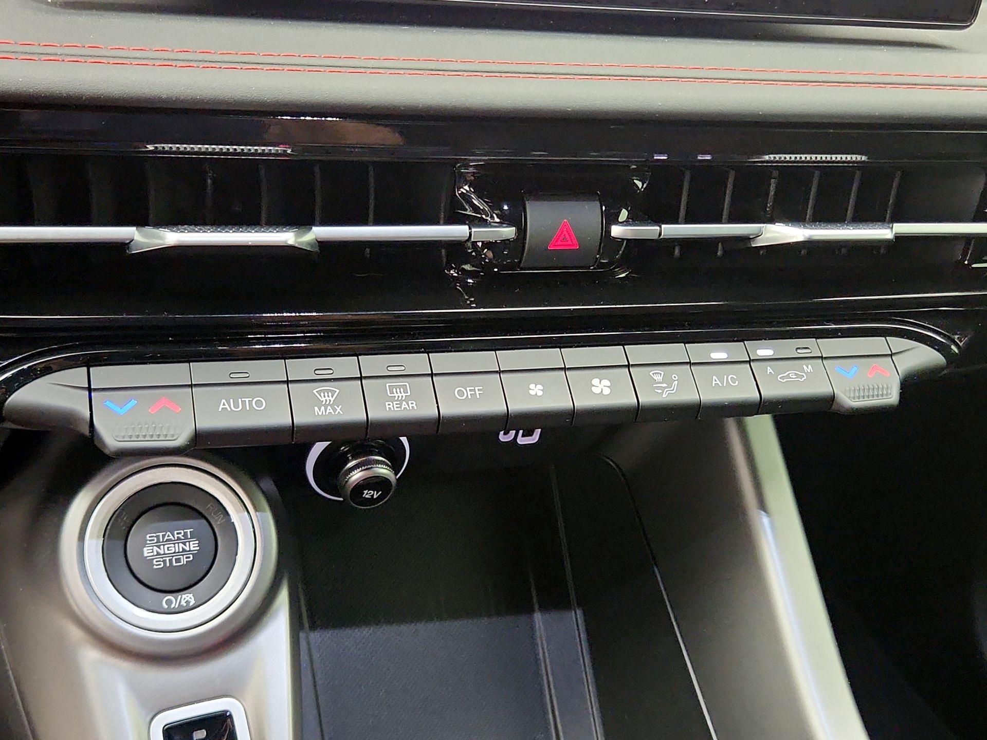 Thumbnail: 2024 Dodge Hornet - 16